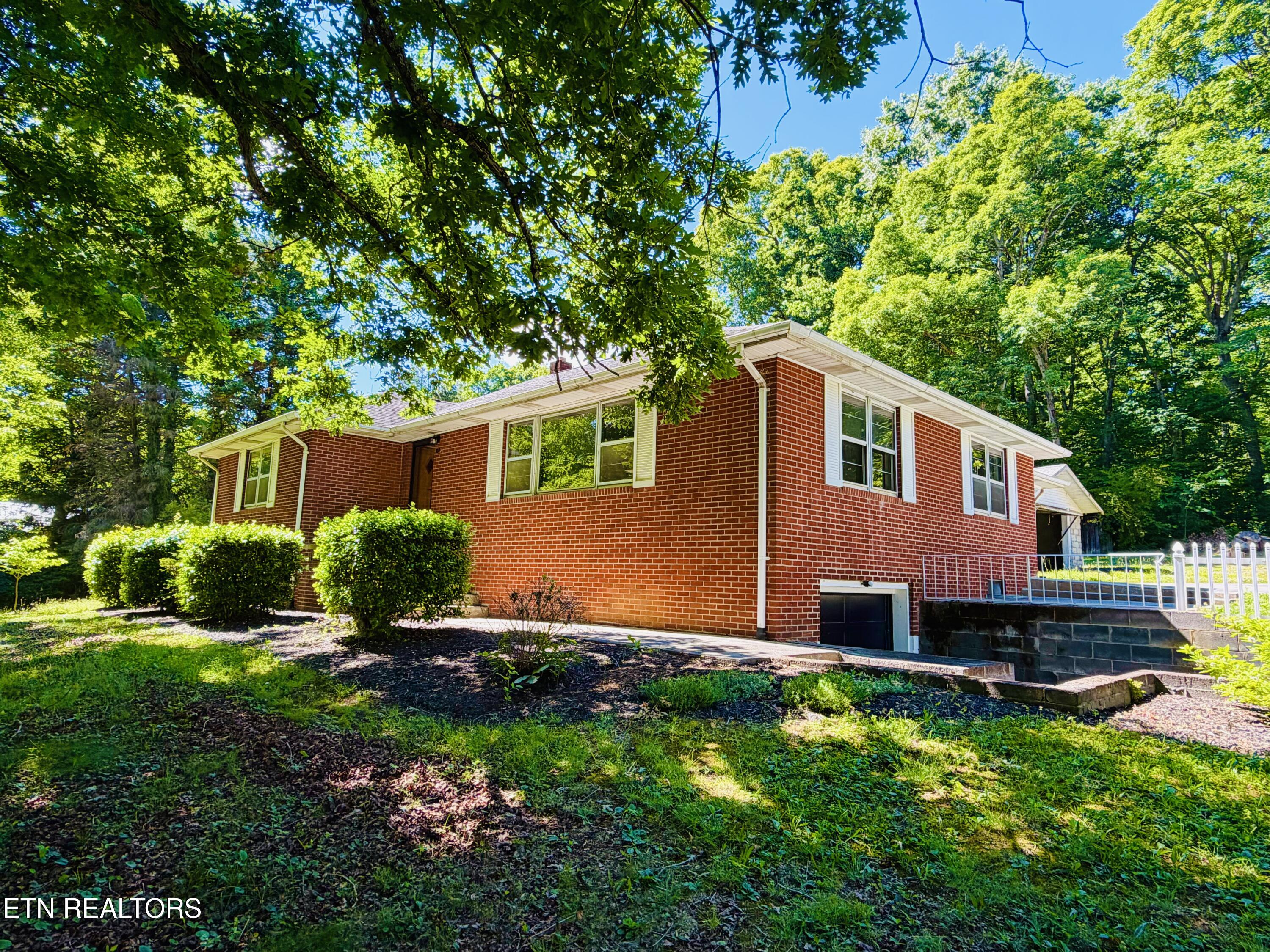 2837 Wildwood Road Maryville TN 37804