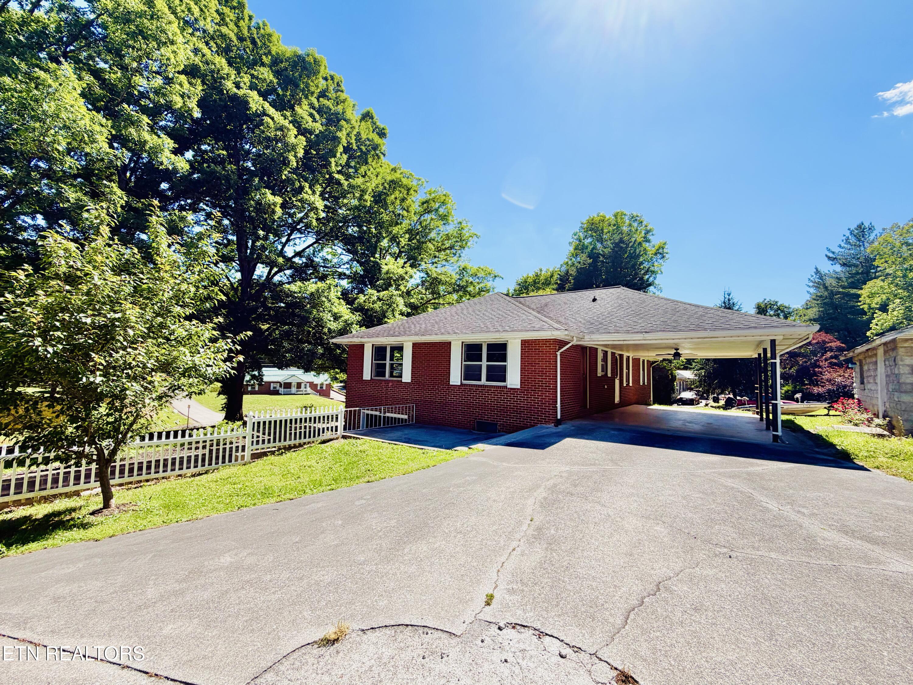 2837 Wildwood Road Maryville TN 37804