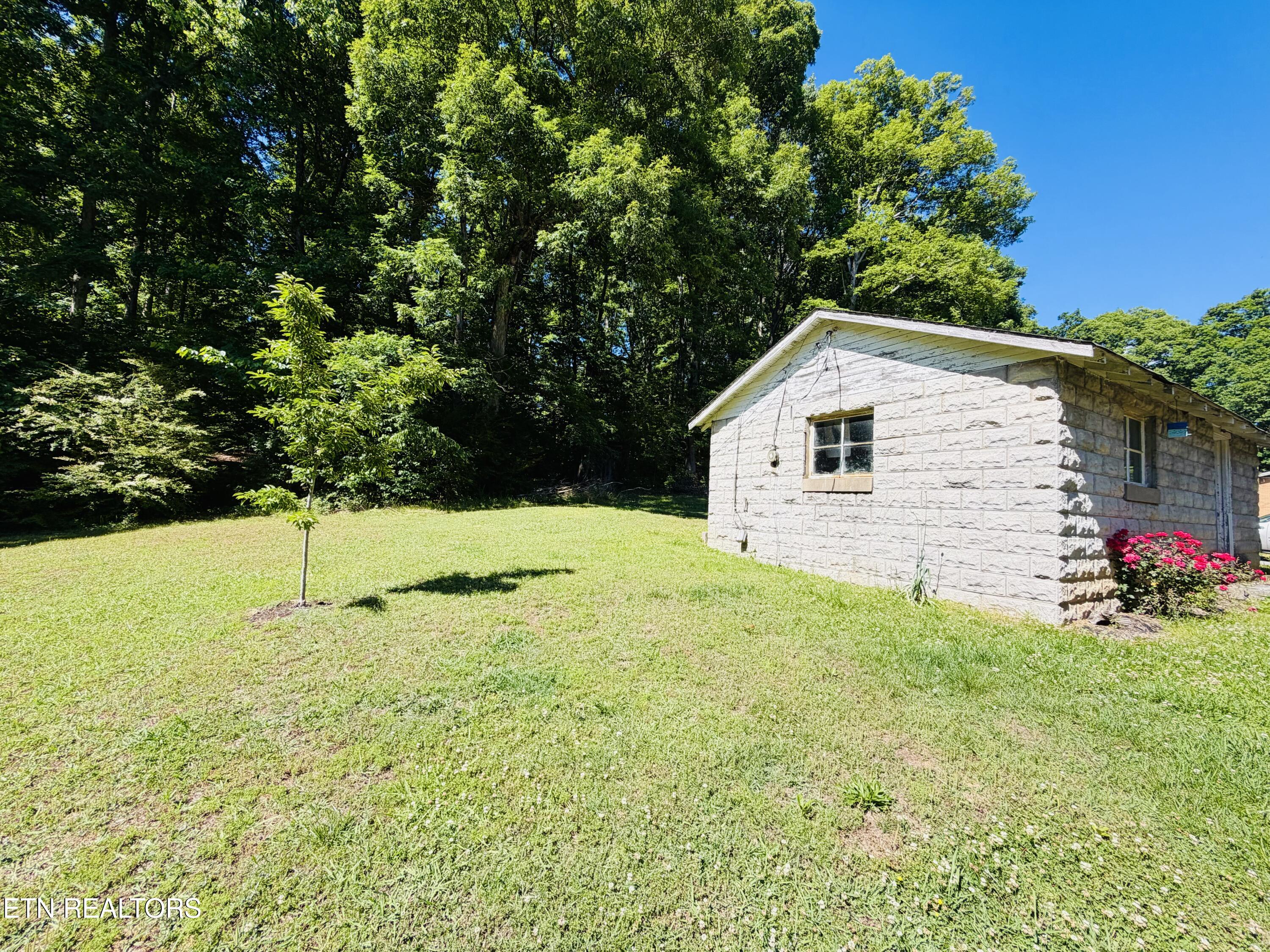 2837 Wildwood Road Maryville TN 37804