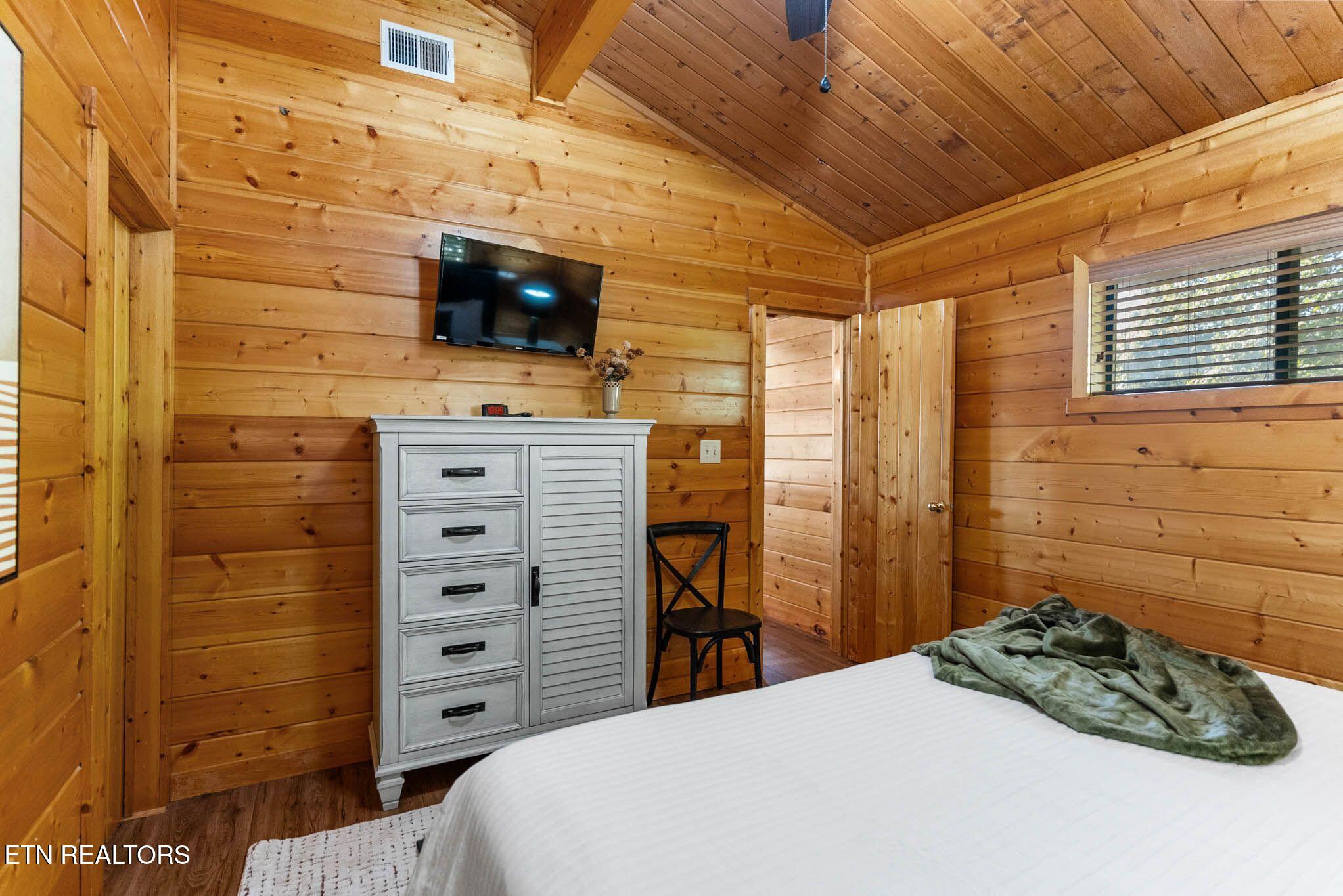 2123 Luzerne Drive Gatlinburg TN 37738