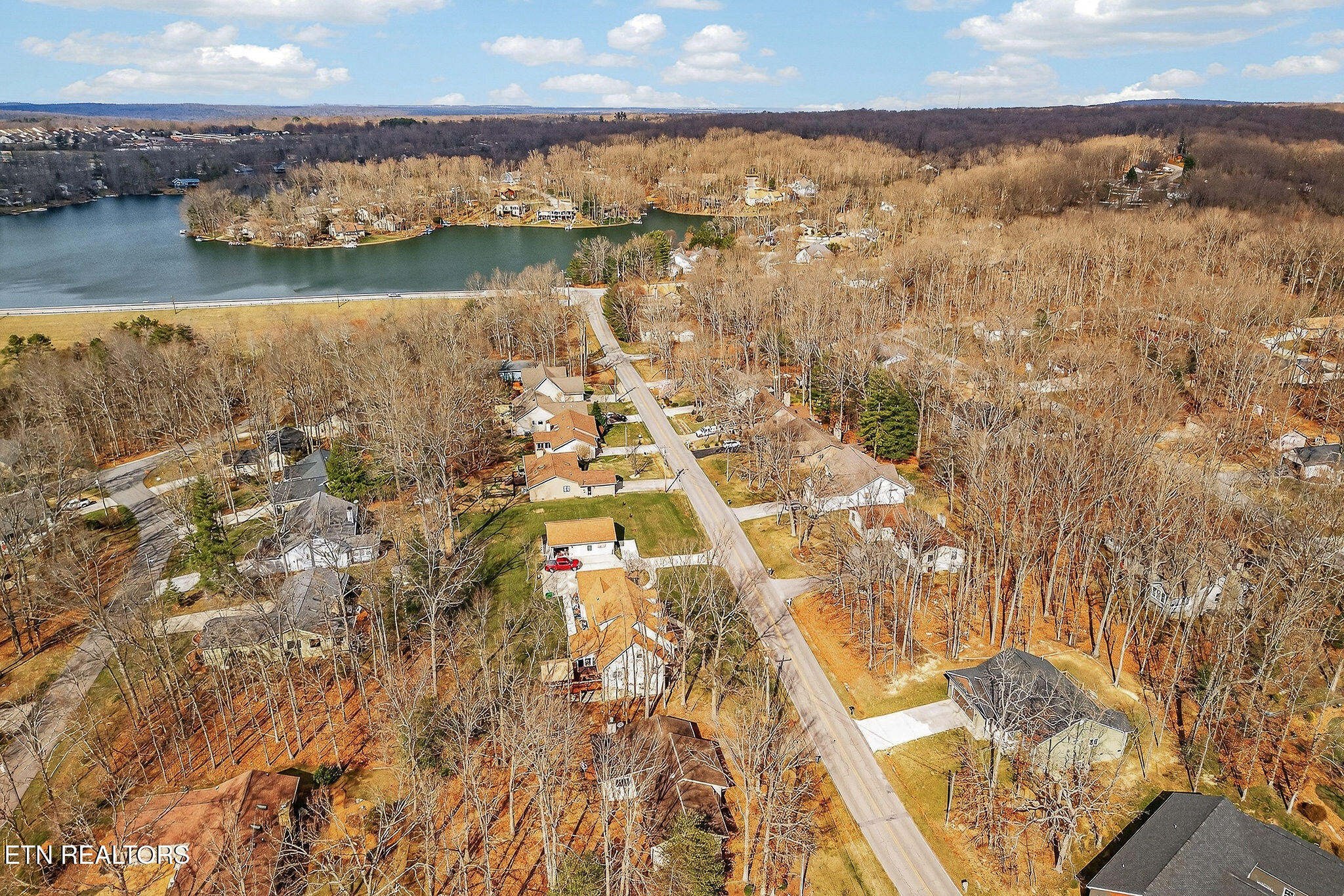 123 Lakewood Drive Crossville TN 38558