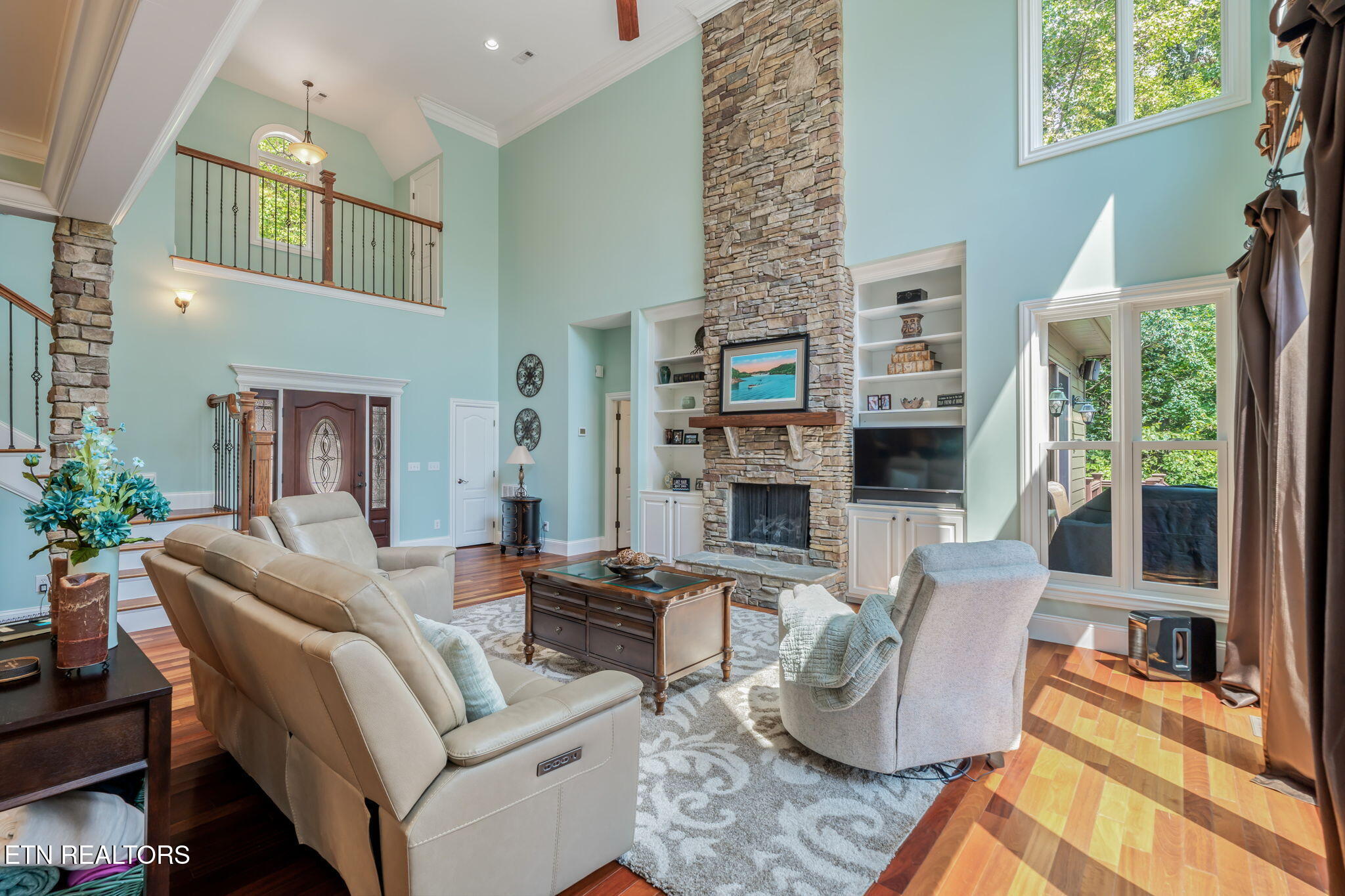 455 S Shorewood Lane Caryville TN 37714