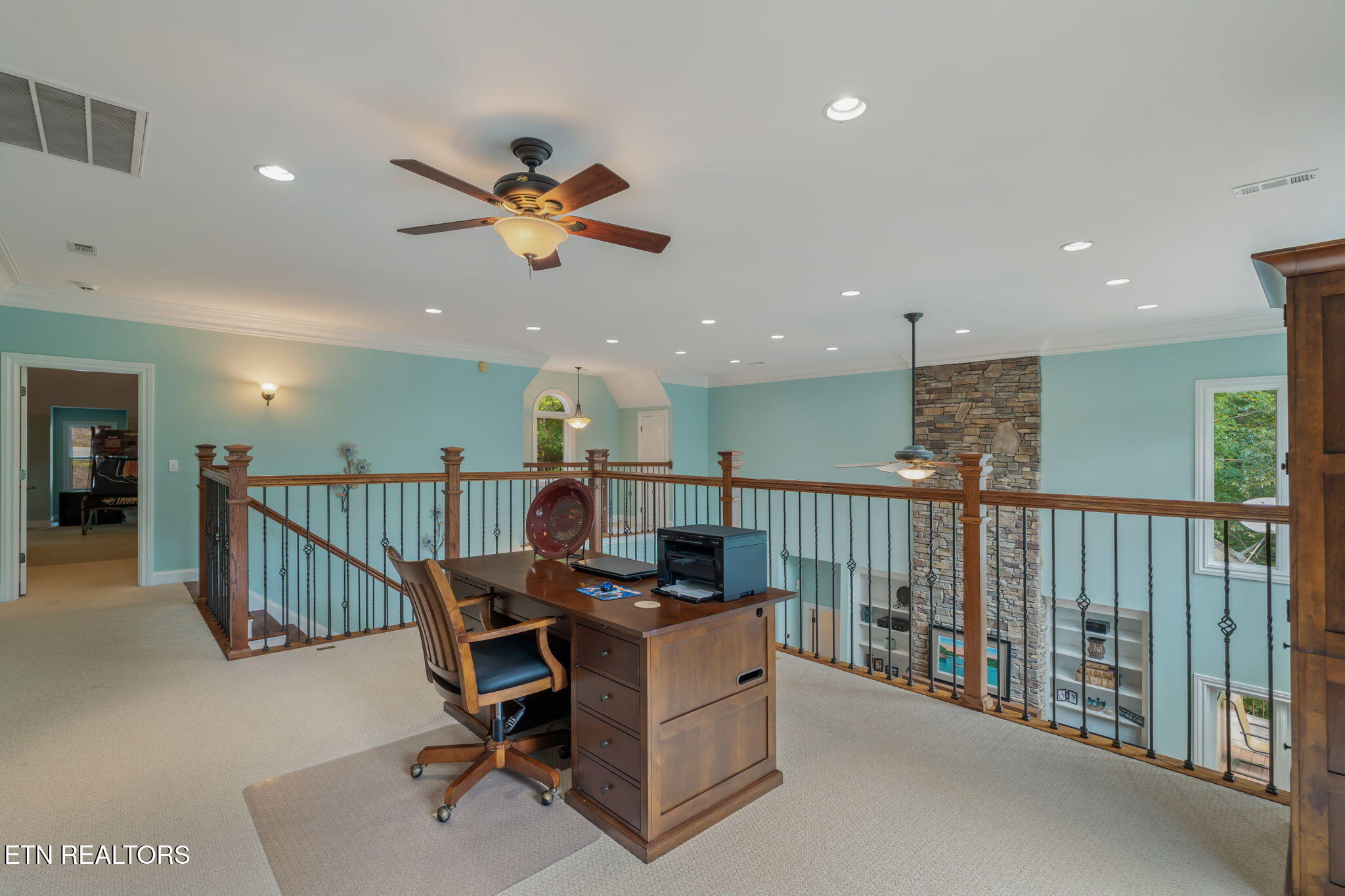 455 S Shorewood Lane Caryville TN 37714