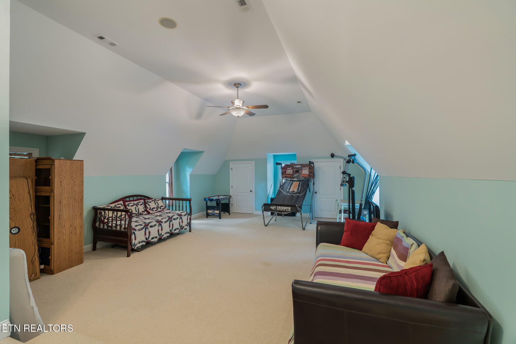 455 S Shorewood Lane Caryville TN 37714