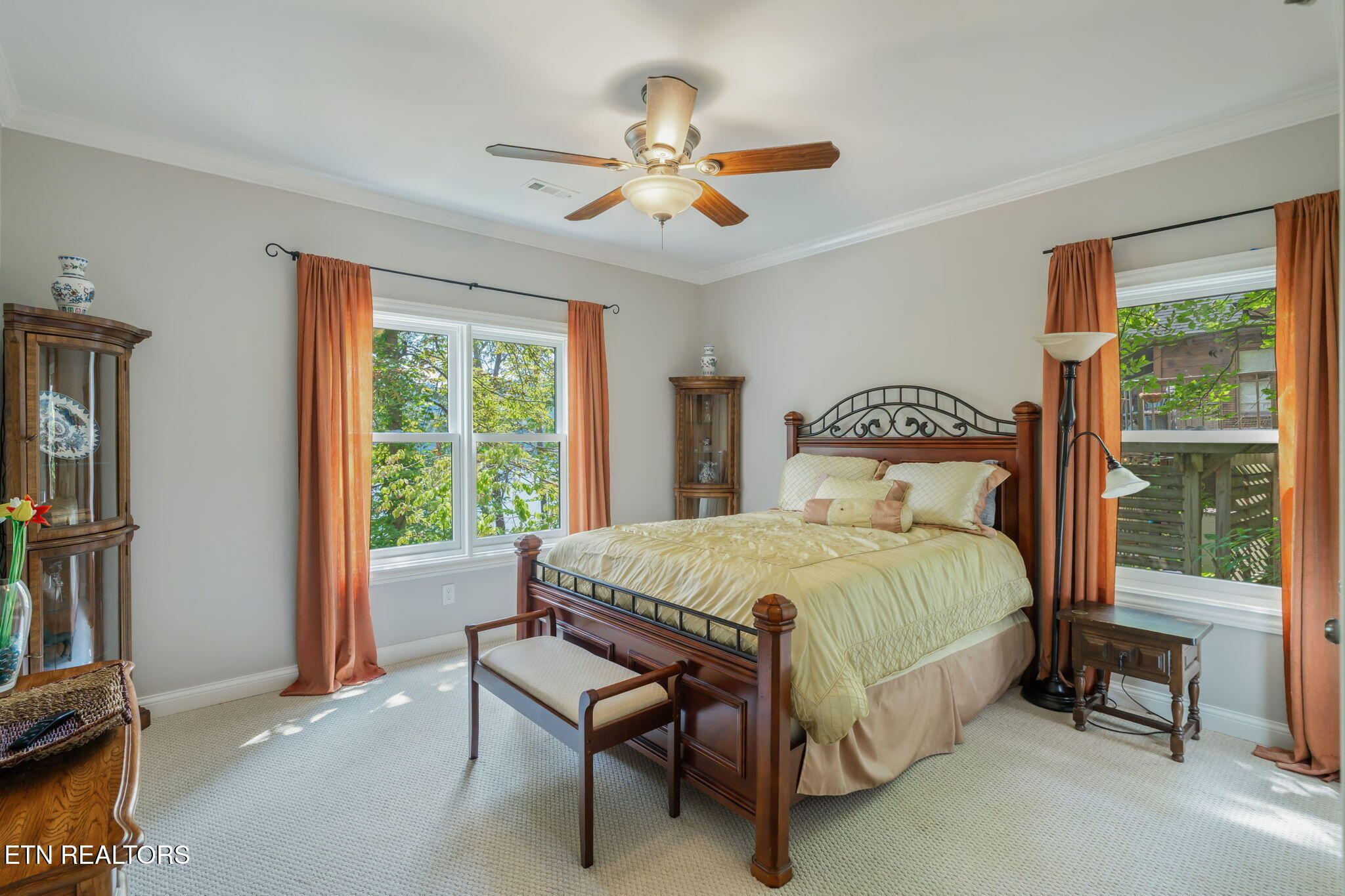 455 S Shorewood Lane Caryville TN 37714