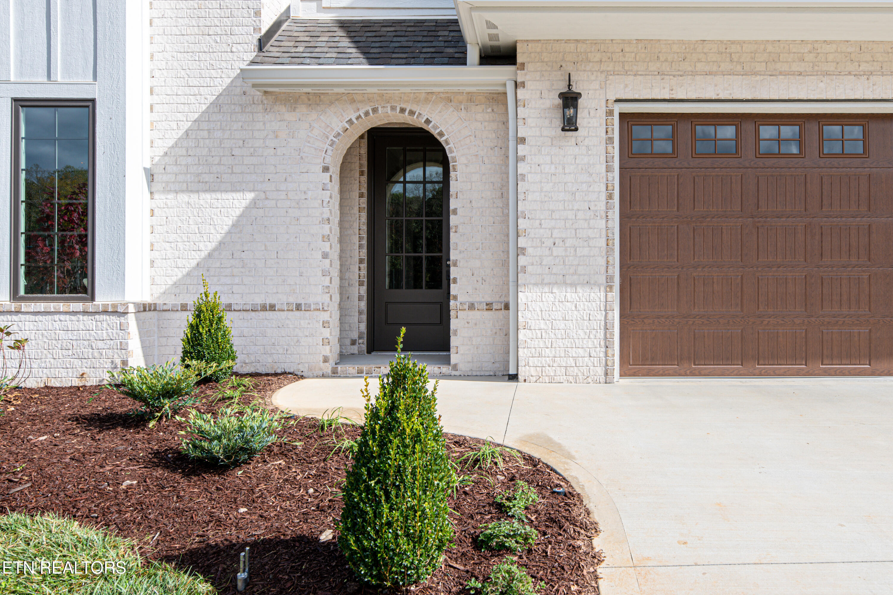 1624 Misty Lake Drive Knoxville TN 37932