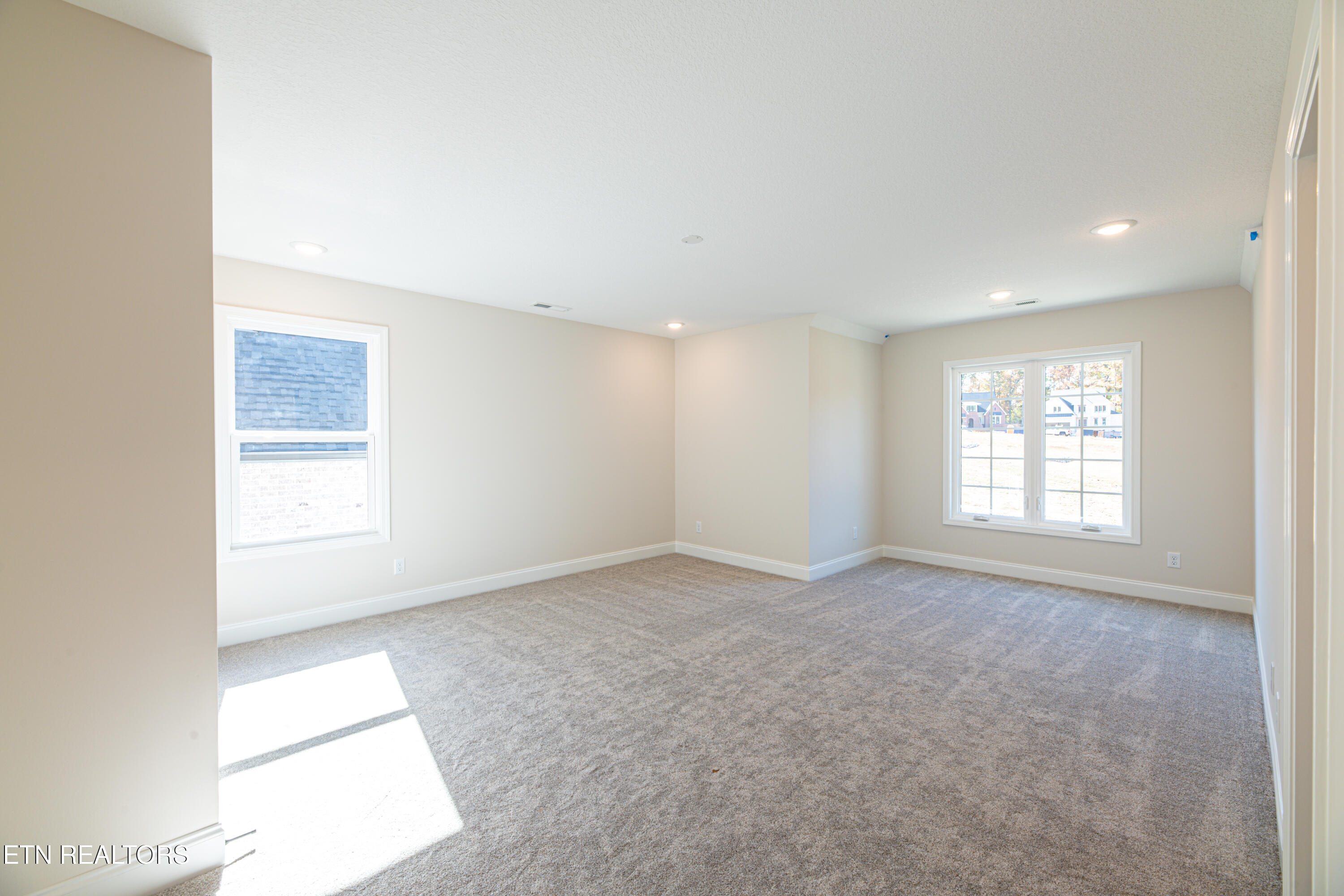 1624 Misty Lake Drive Knoxville TN 37932