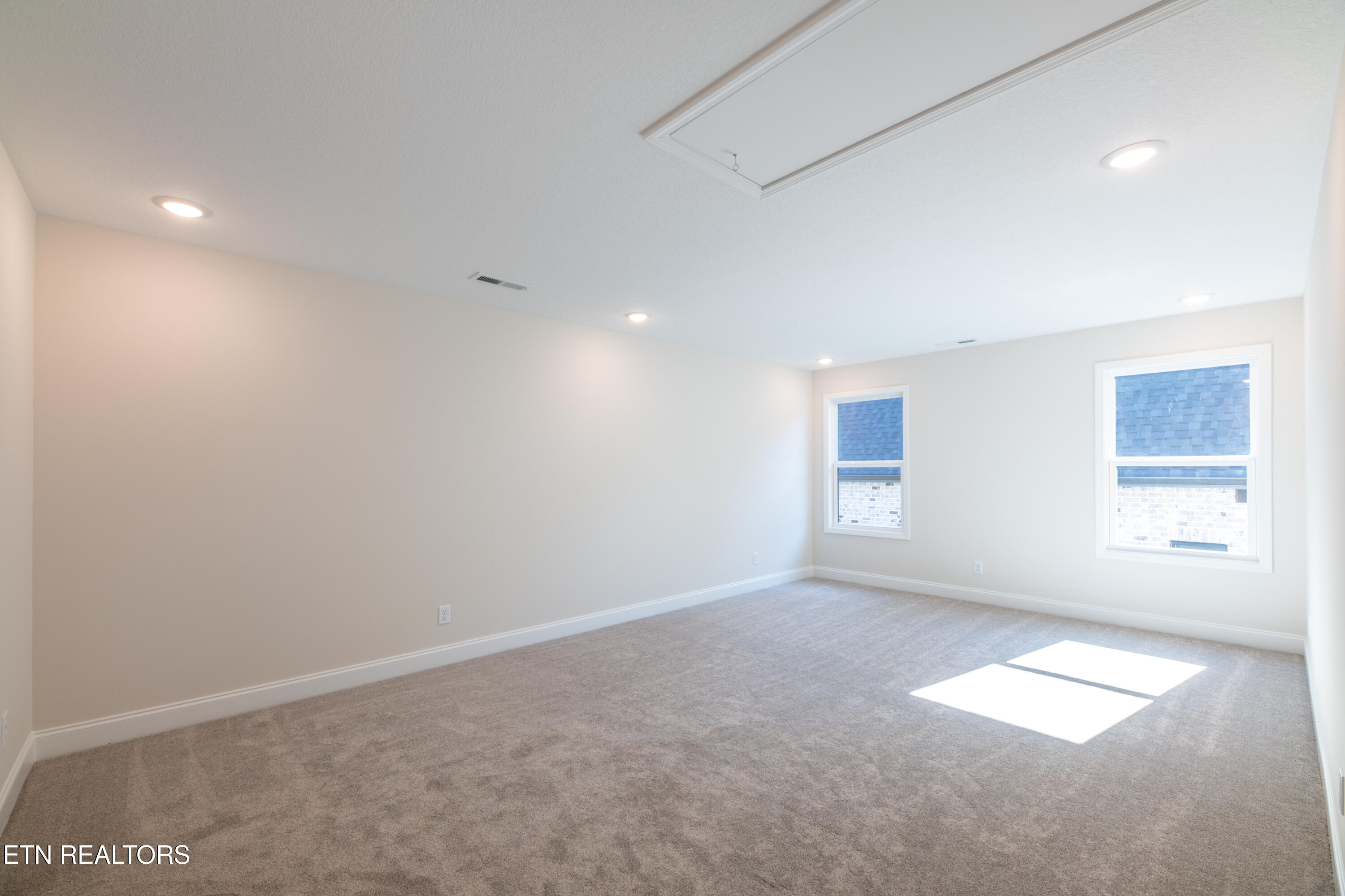 1624 Misty Lake Drive Knoxville TN 37932