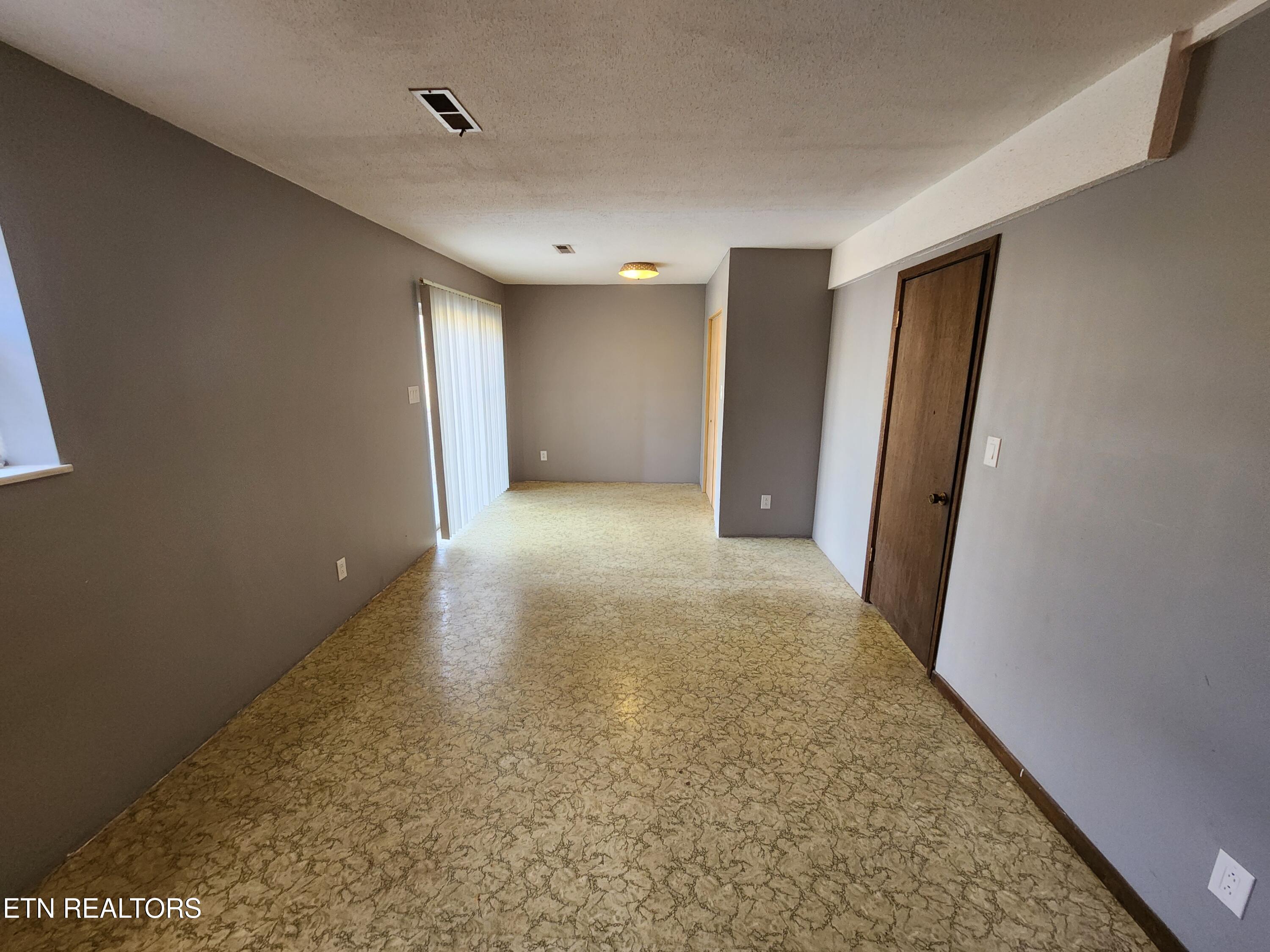 7816 Ashley Road Powell TN 37849