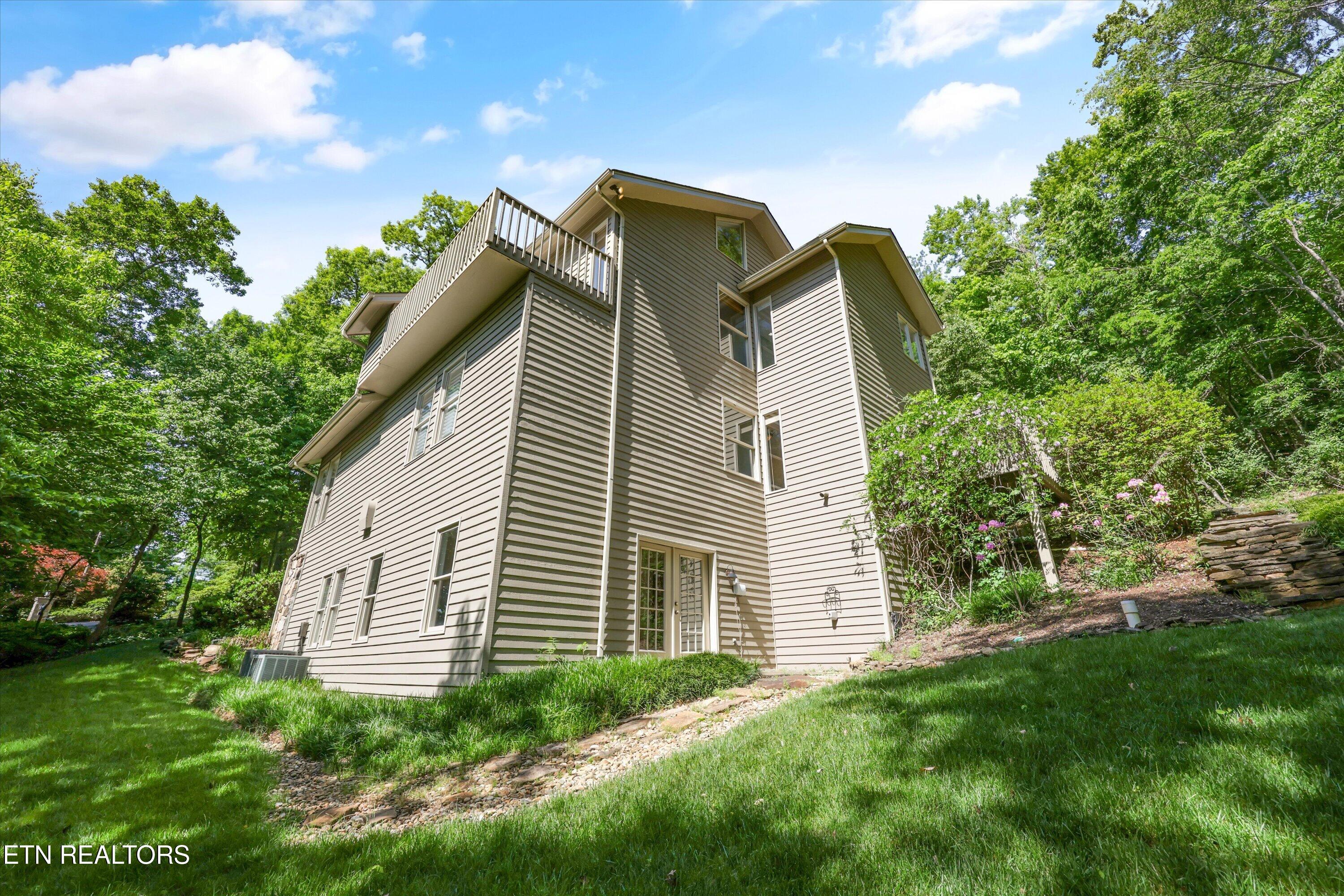 8940 Kelsey Lane Knoxville TN 37922