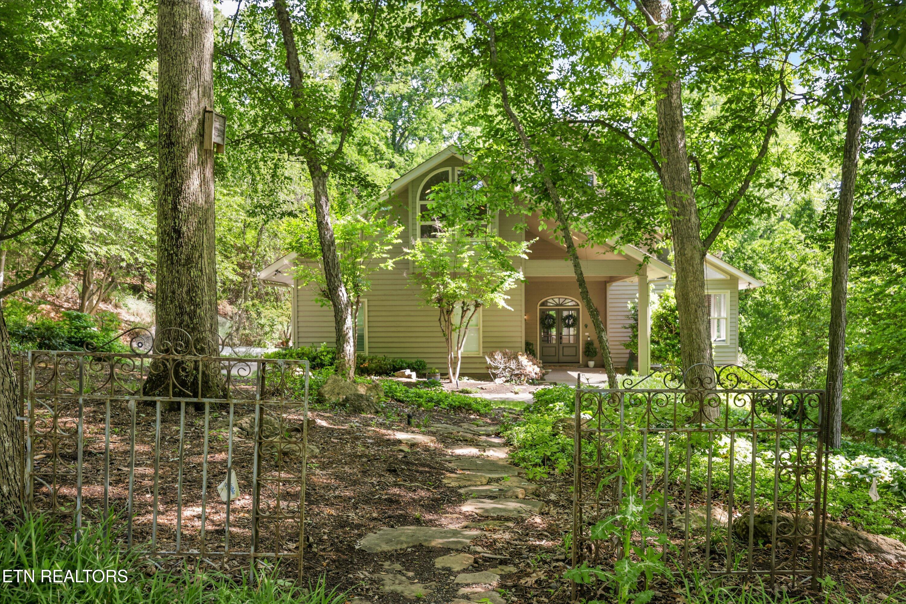 8940 Kelsey Lane Knoxville TN 37922