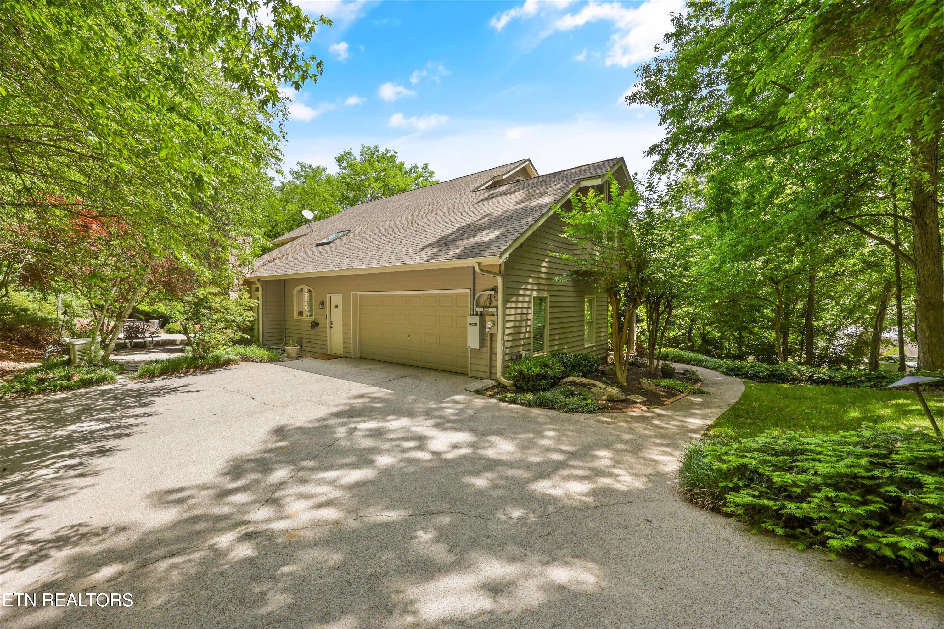 8940 Kelsey Lane Knoxville TN 37922