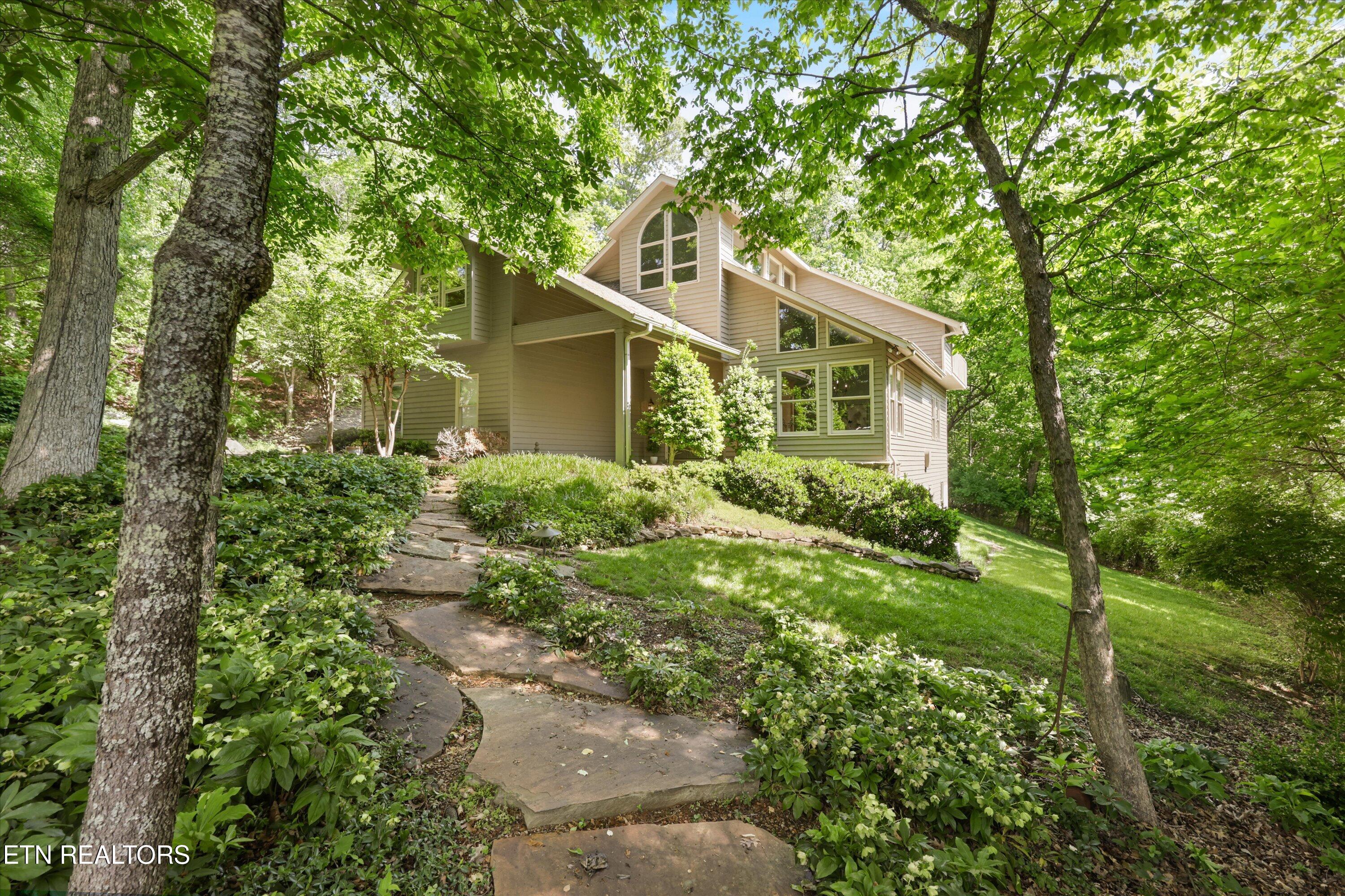 8940 Kelsey Lane Knoxville TN 37922