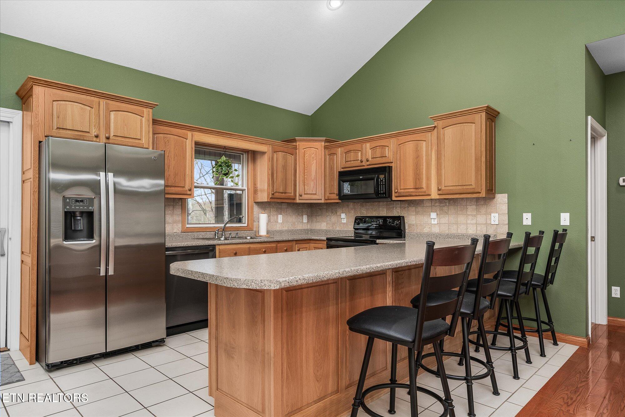 566 Mallard Pointe Road Byrdstown TN 38549