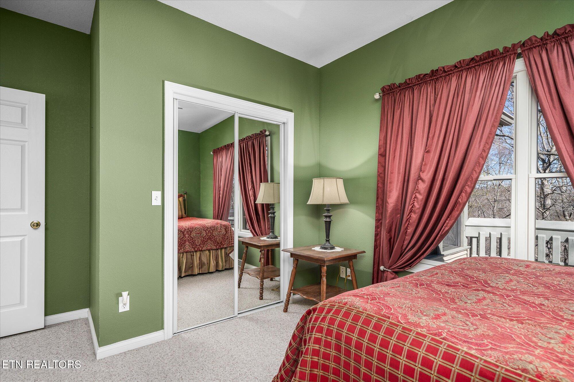 566 Mallard Pointe Road Byrdstown TN 38549