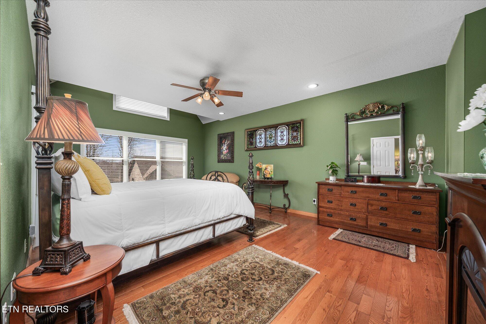 566 Mallard Pointe Road Byrdstown TN 38549