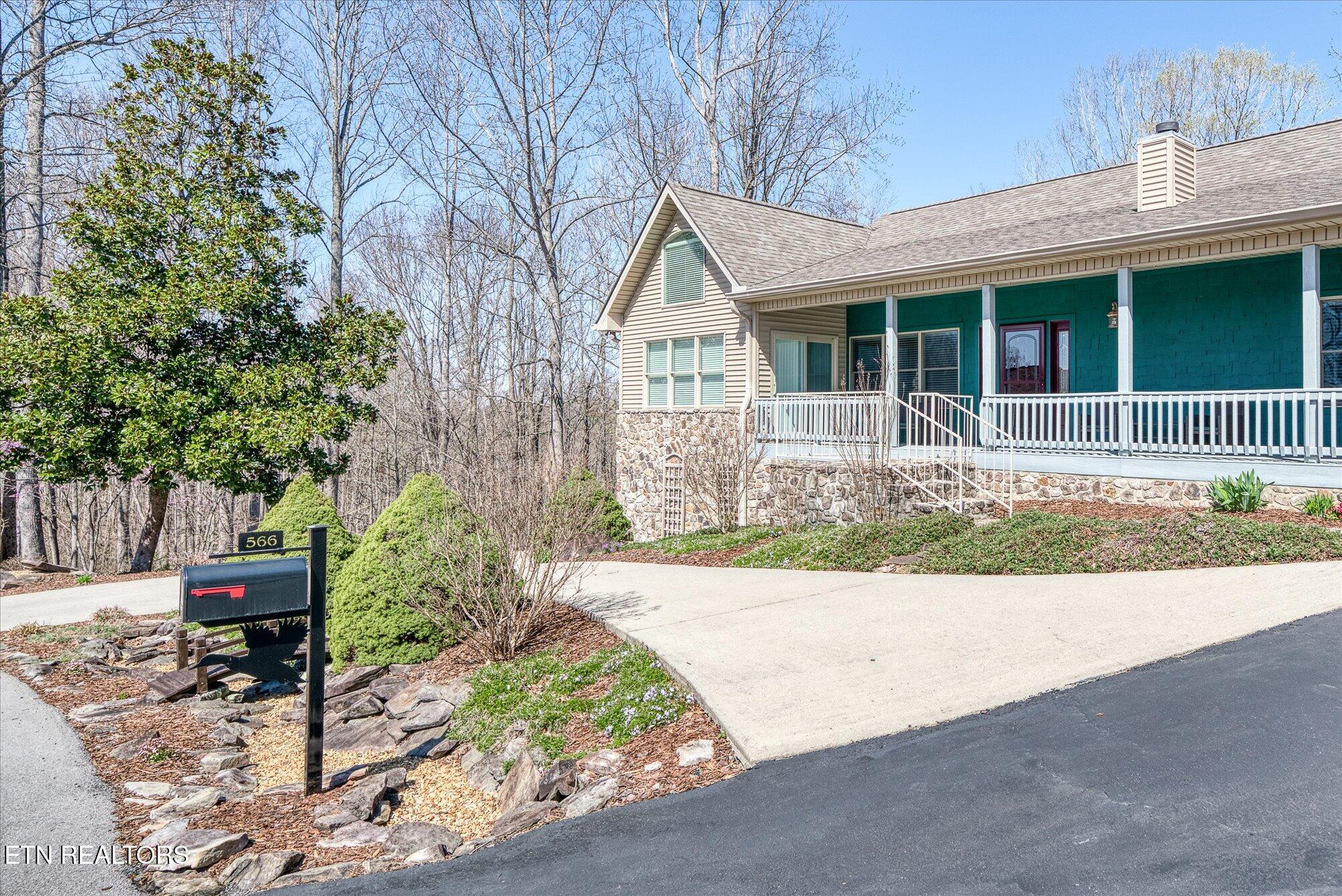 566 Mallard Pointe Road Byrdstown TN 38549