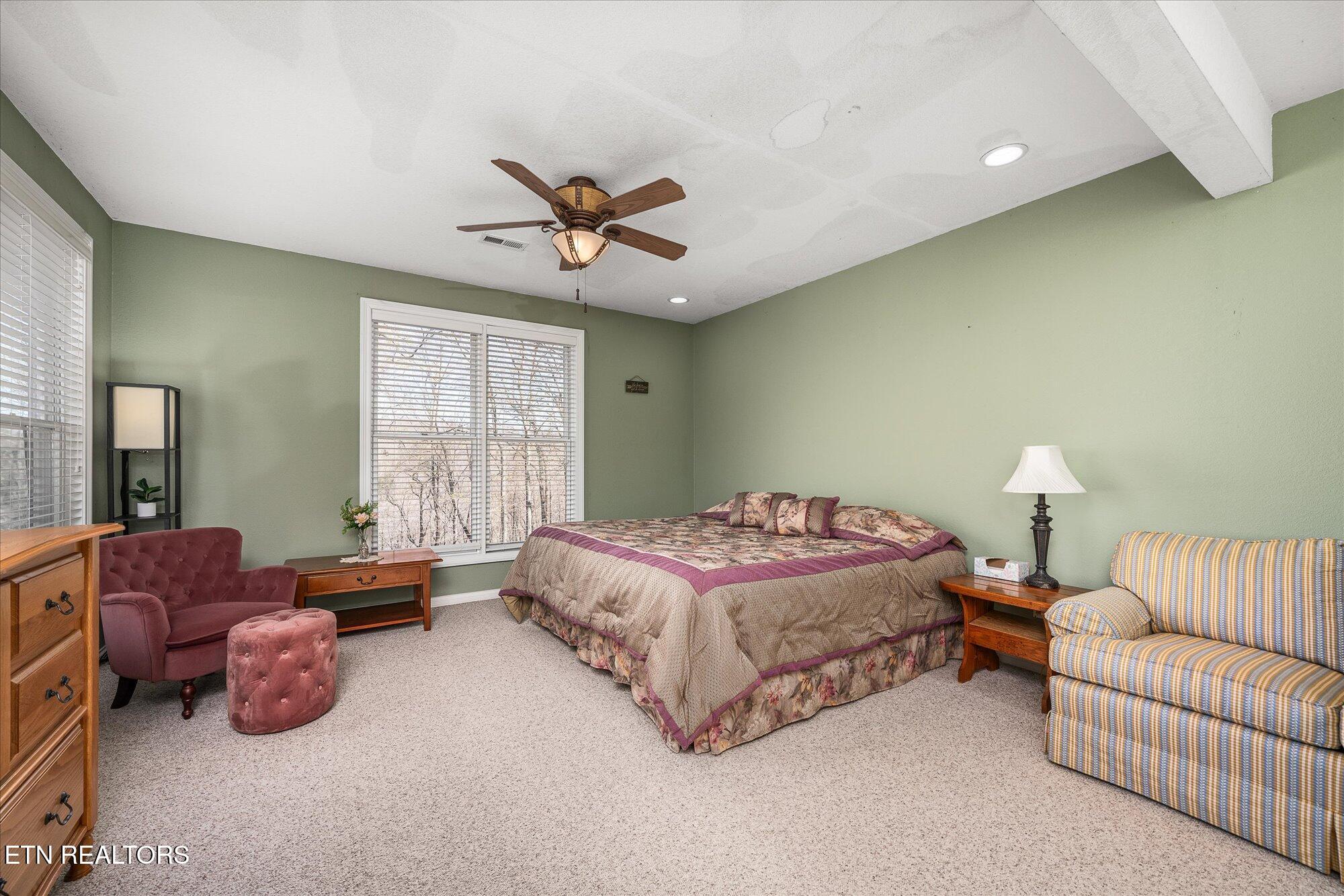 566 Mallard Pointe Road Byrdstown TN 38549