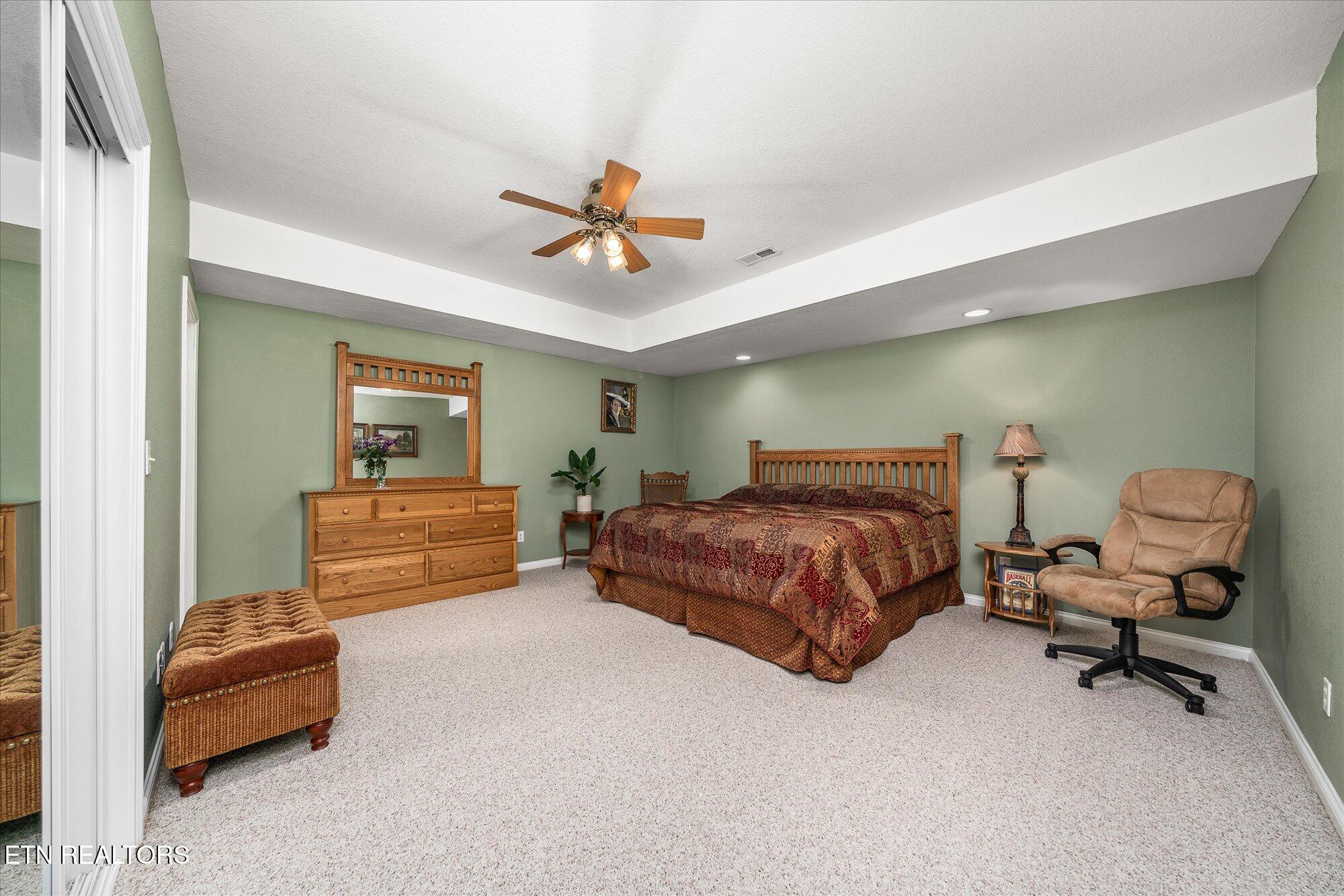 566 Mallard Pointe Road Byrdstown TN 38549