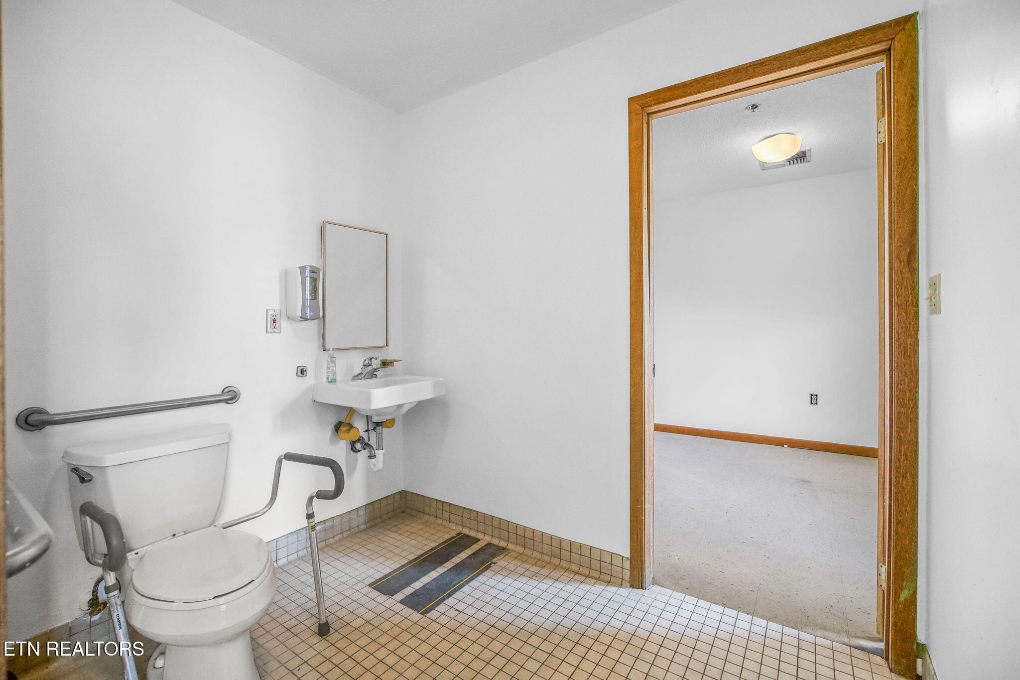 145 Latimer Road Oak Ridge TN 37830