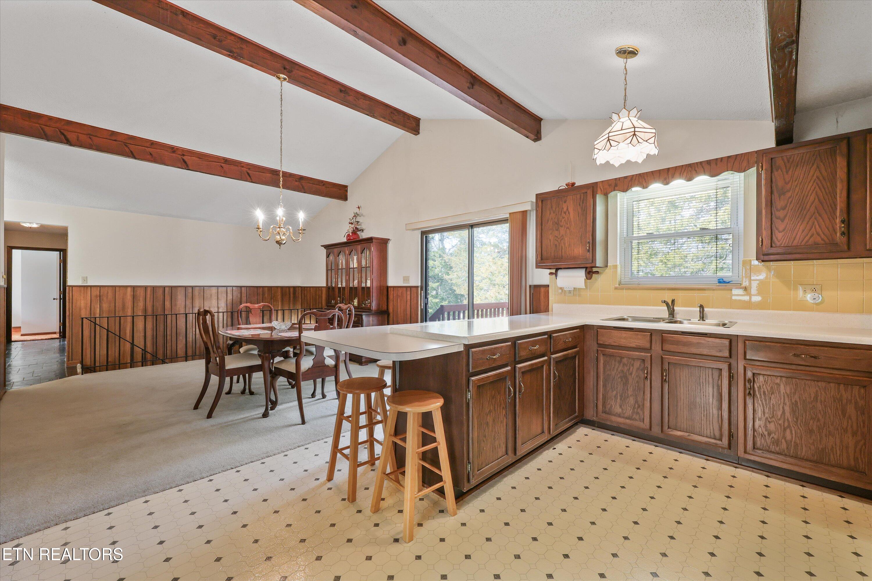 605 Woodland Drive Clinton TN 37716