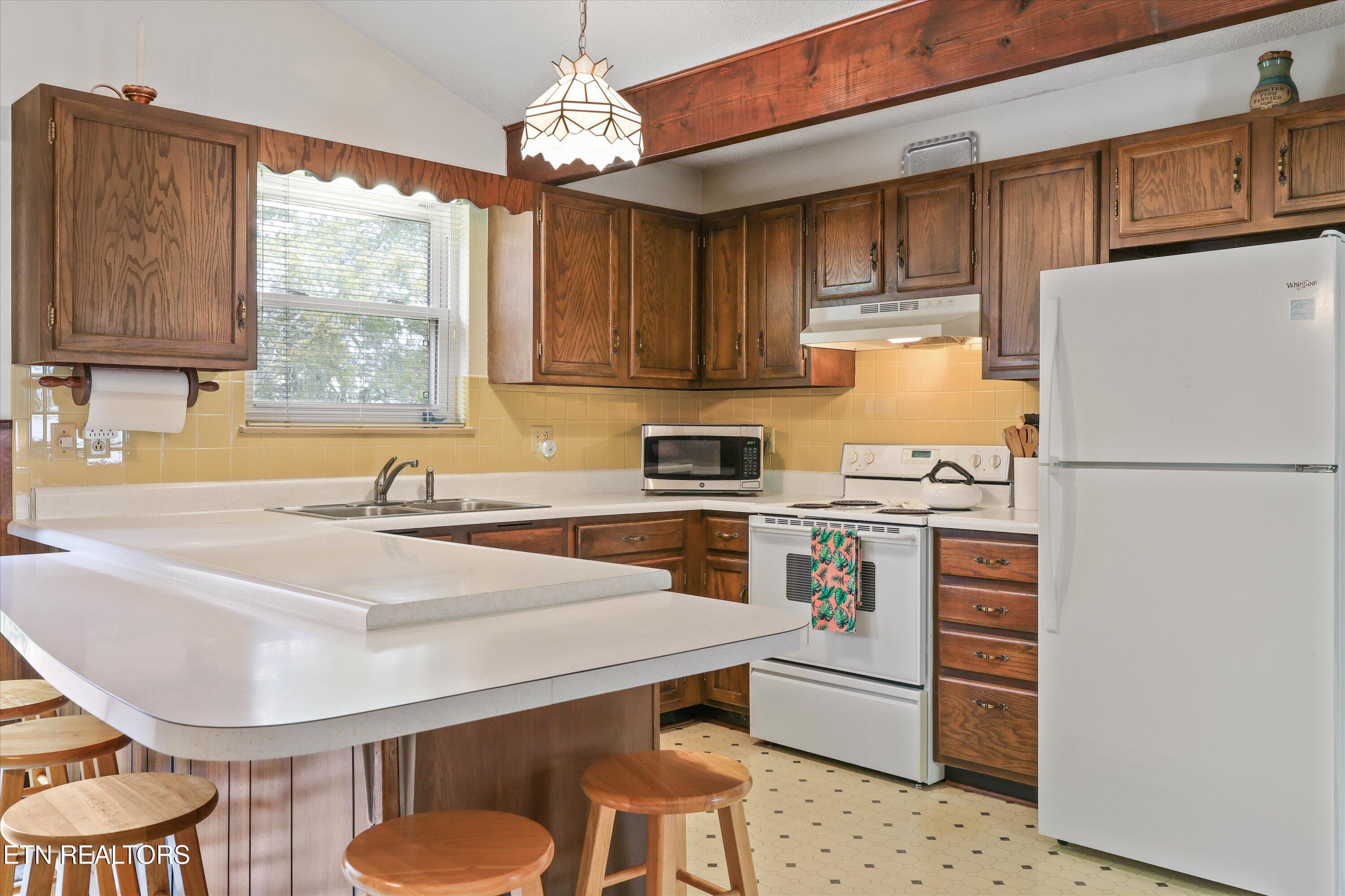 605 Woodland Drive Clinton TN 37716