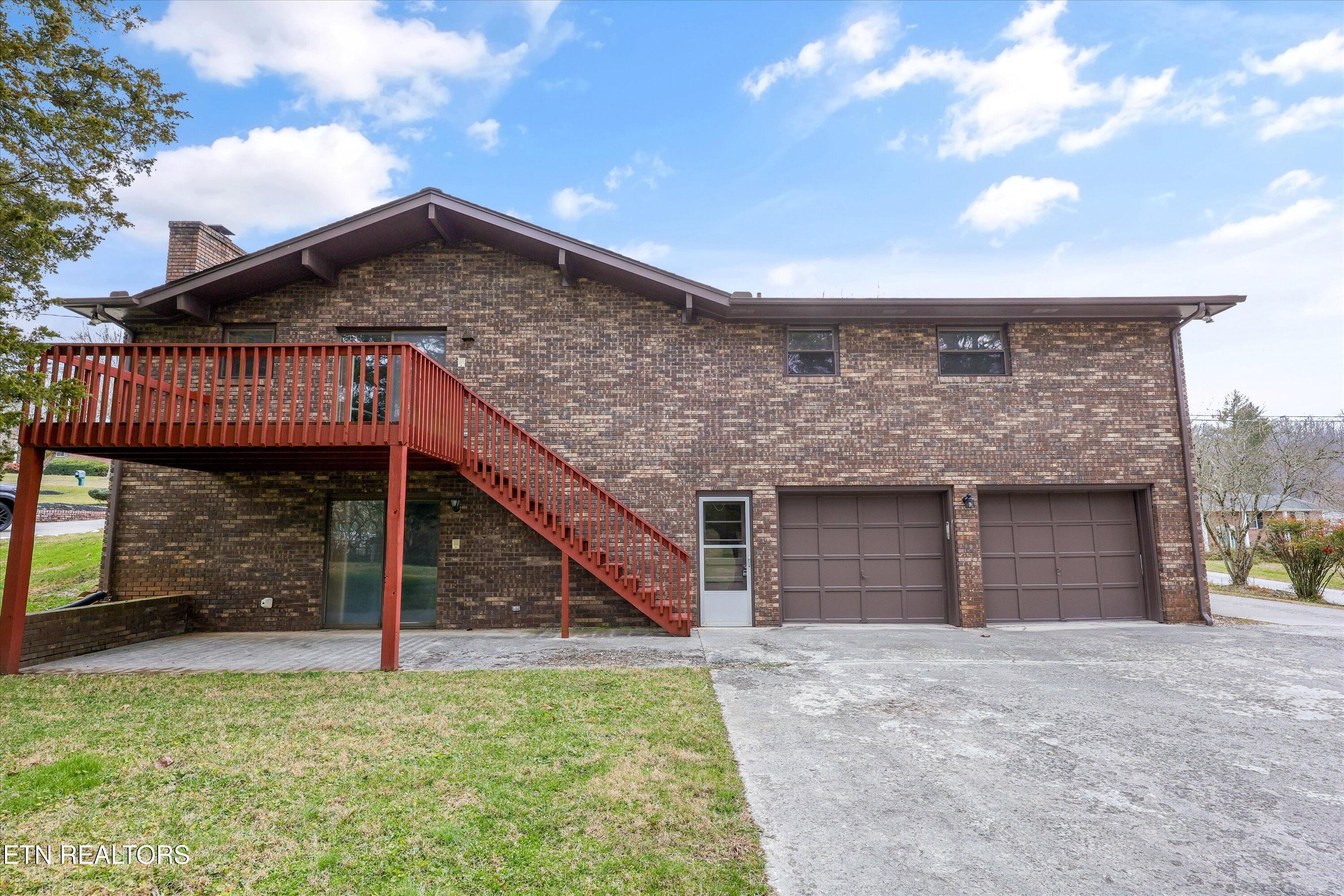 605 Woodland Drive Clinton TN 37716