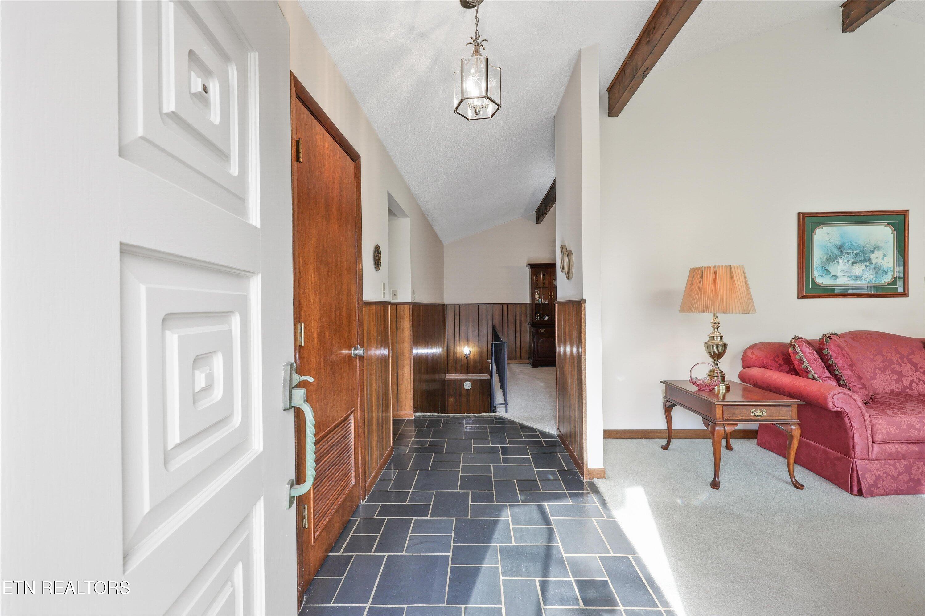 605 Woodland Drive Clinton TN 37716