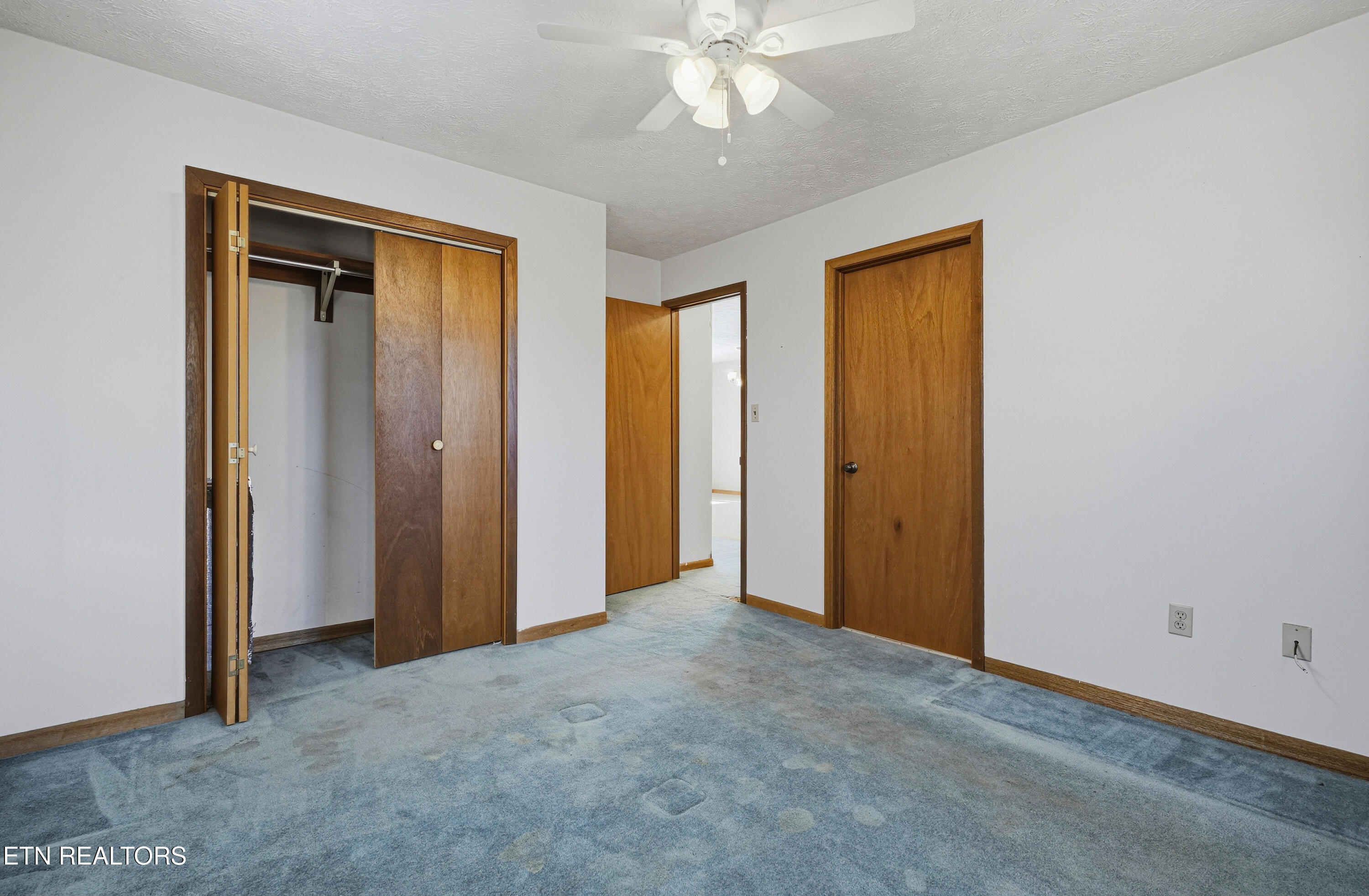 2812 Burnett Drive Kodak TN 37764