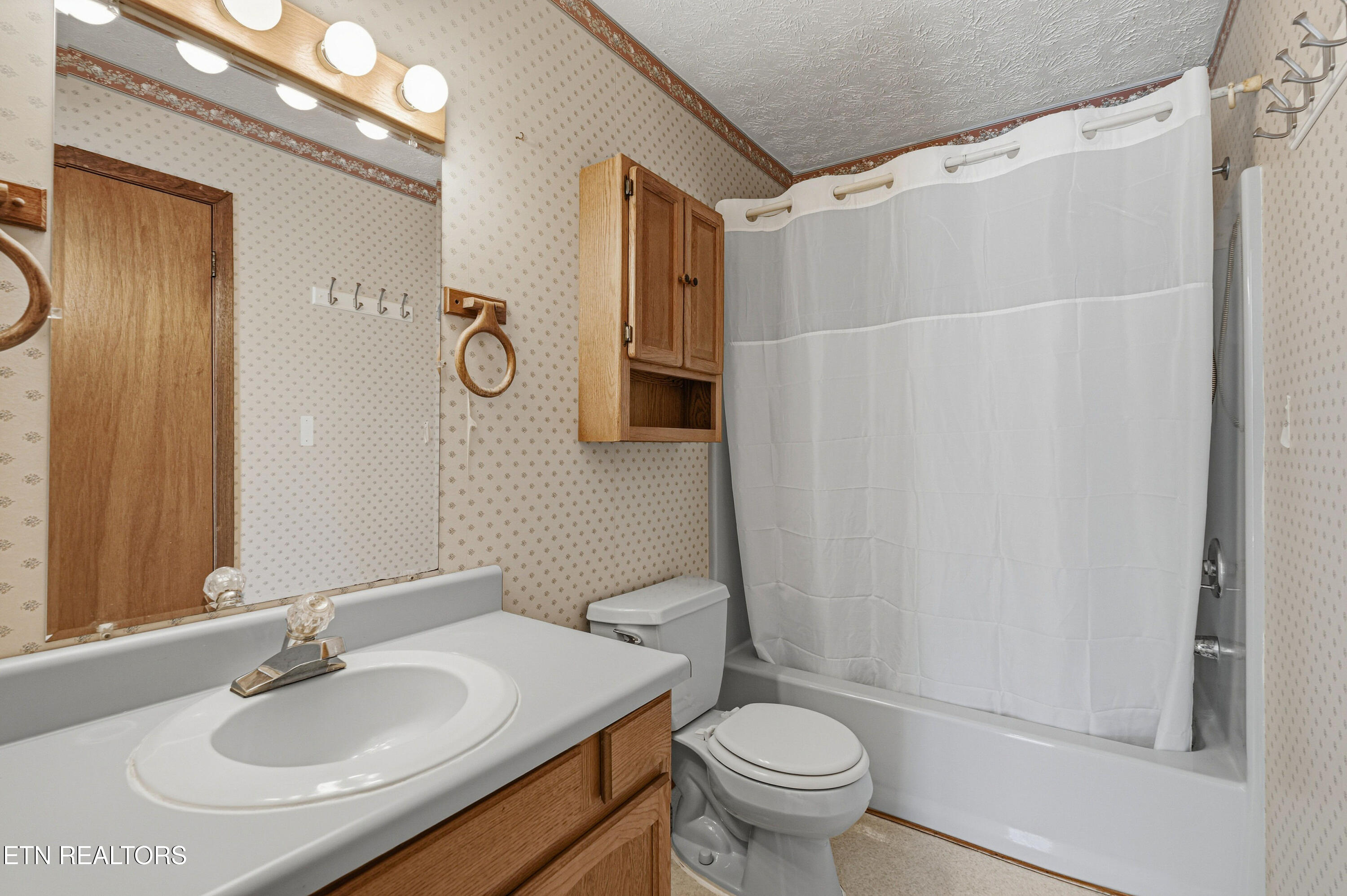 2812 Burnett Drive Kodak TN 37764