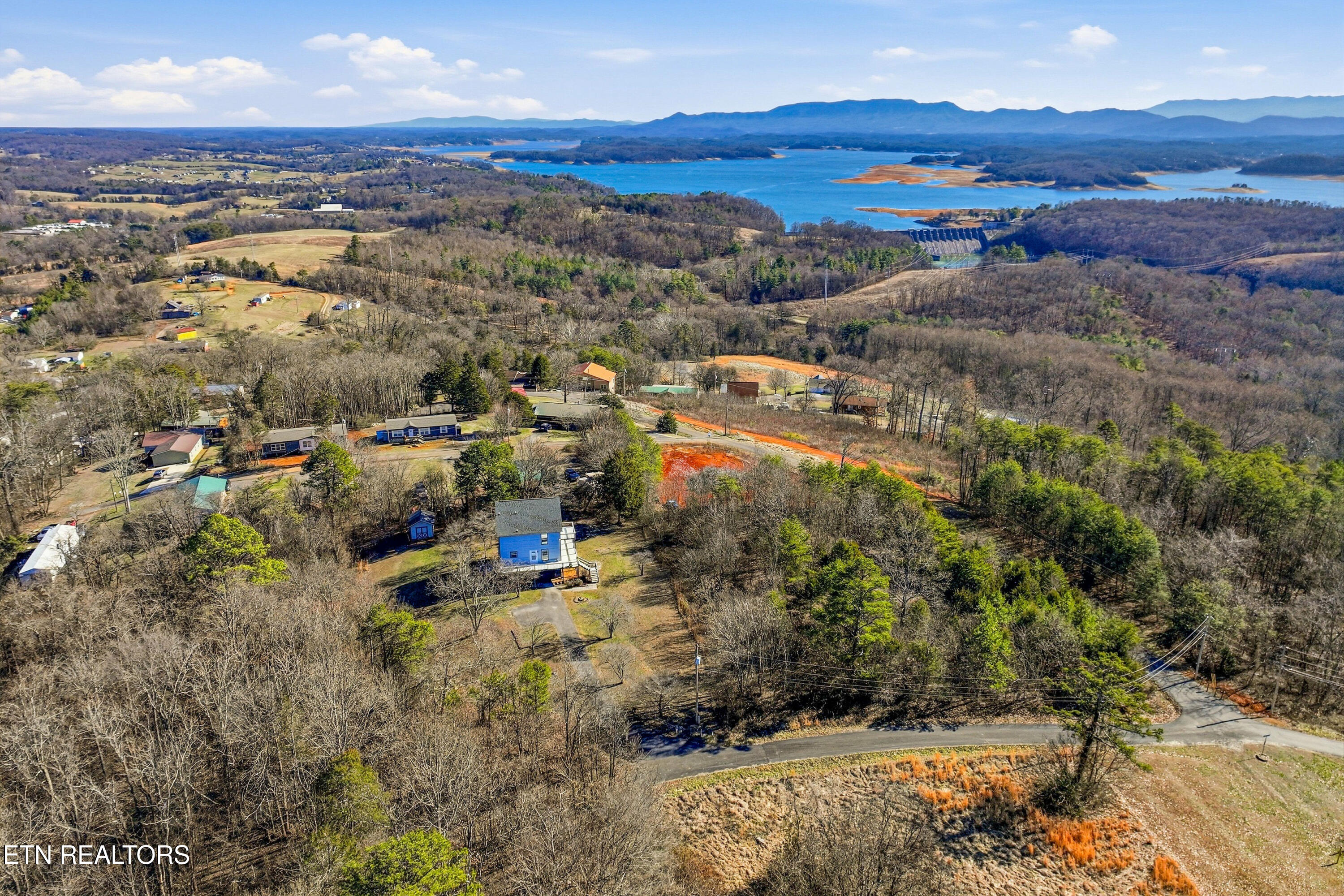 2812 Burnett Drive Kodak TN 37764