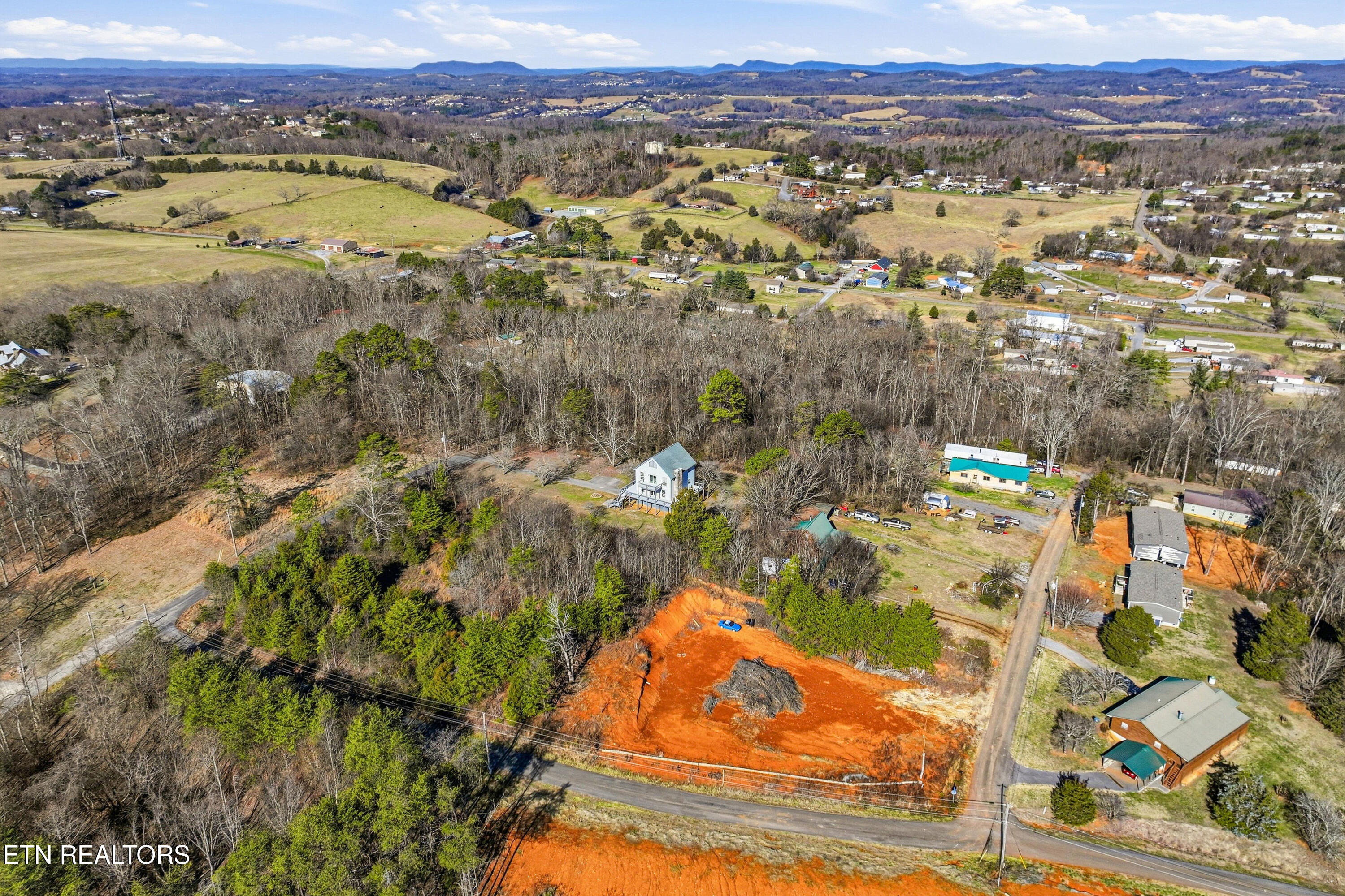 2812 Burnett Drive Kodak TN 37764