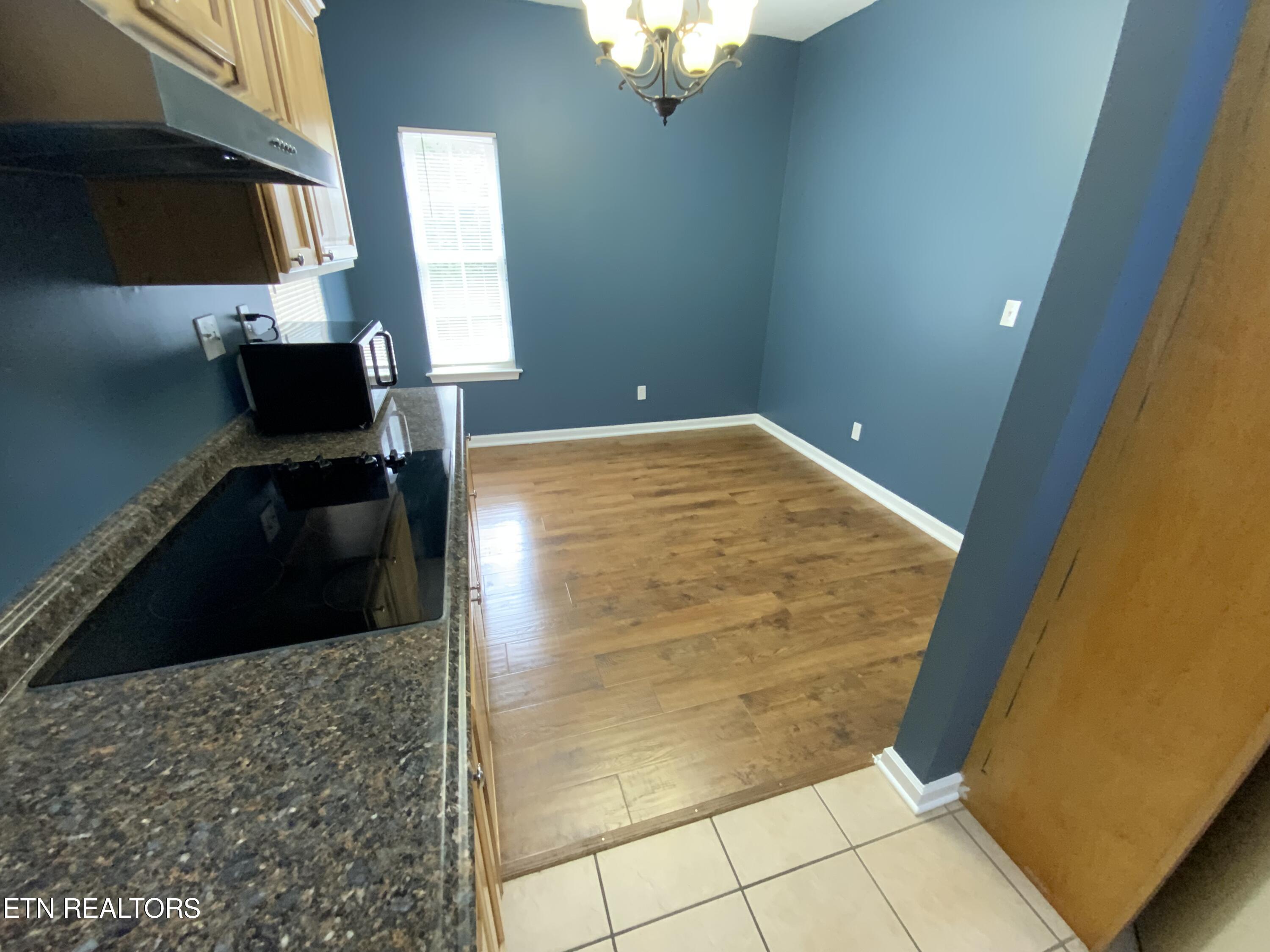 143 Manhattan Avenue Oak Ridge TN 37830
