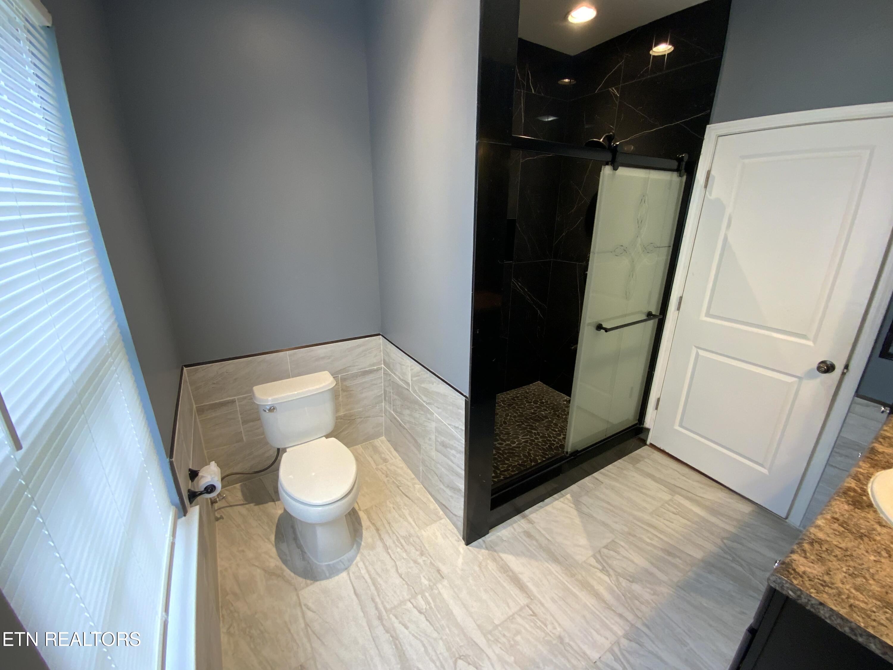 143 Manhattan Avenue Oak Ridge TN 37830