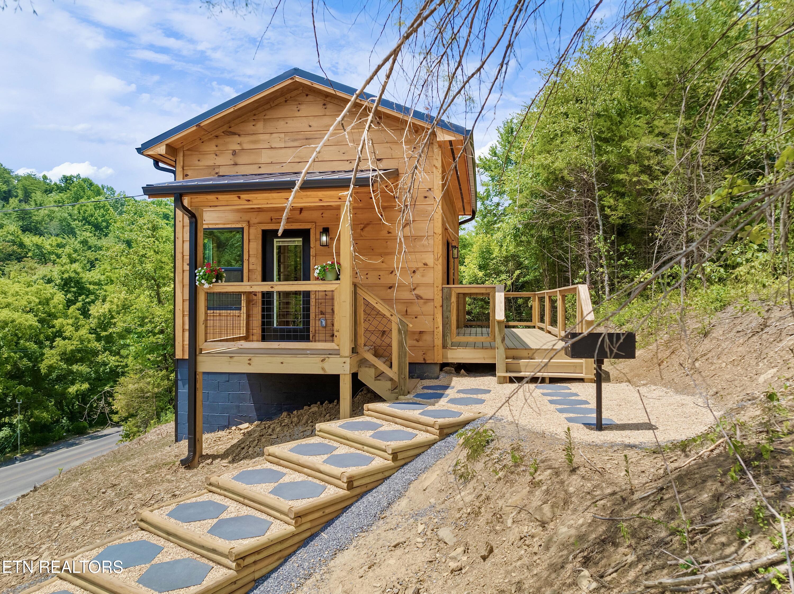 1210 Powder Springs Road Sevierville TN 37876