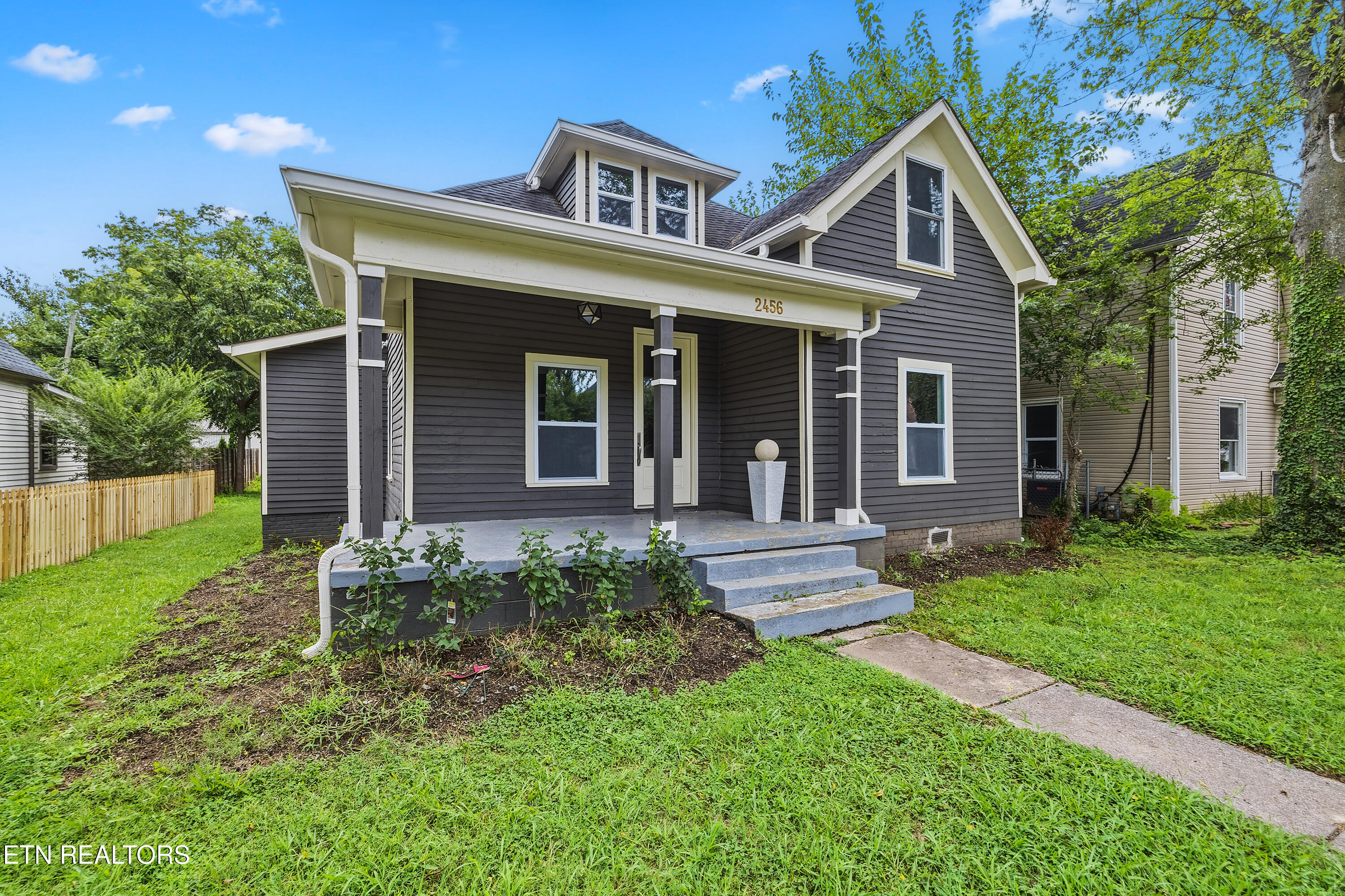 2456 Woodbine Avenue Knoxville TN 37917