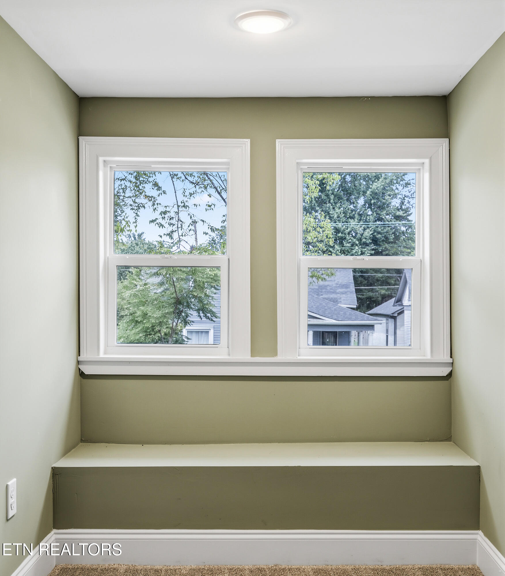2456 Woodbine Avenue Knoxville TN 37917
