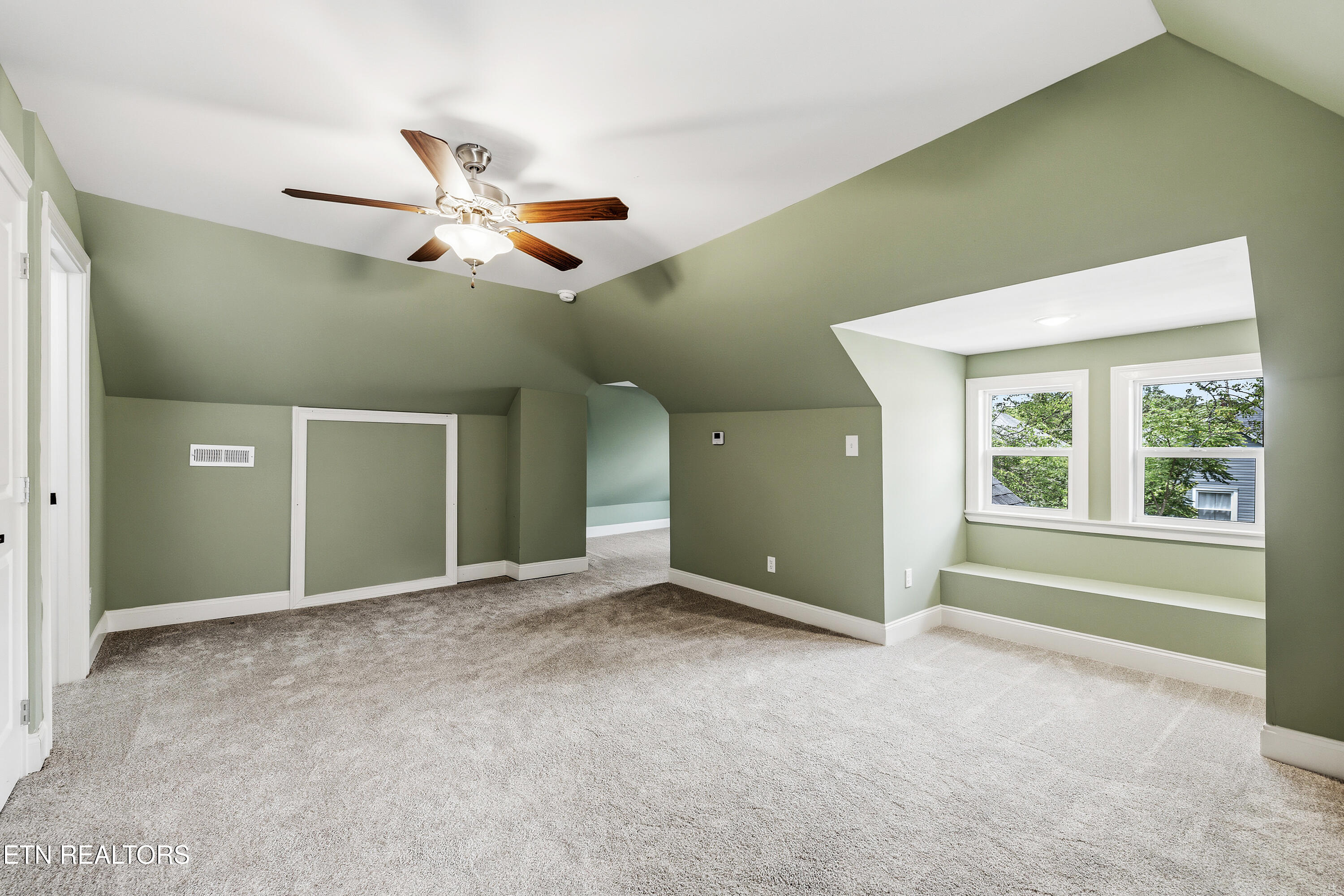 2456 Woodbine Avenue Knoxville TN 37917