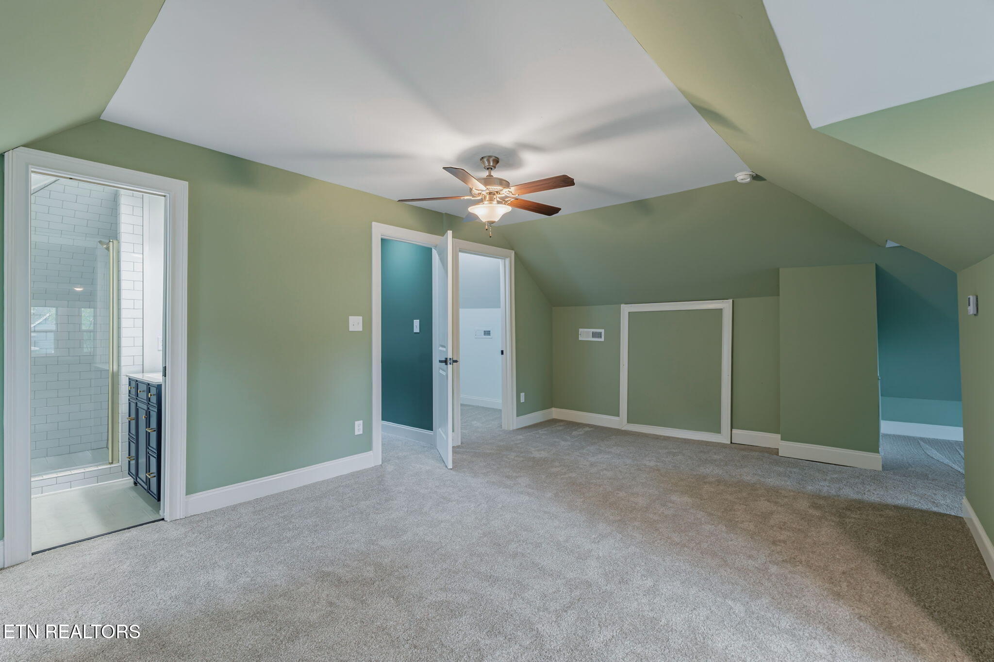2456 Woodbine Avenue Knoxville TN 37917