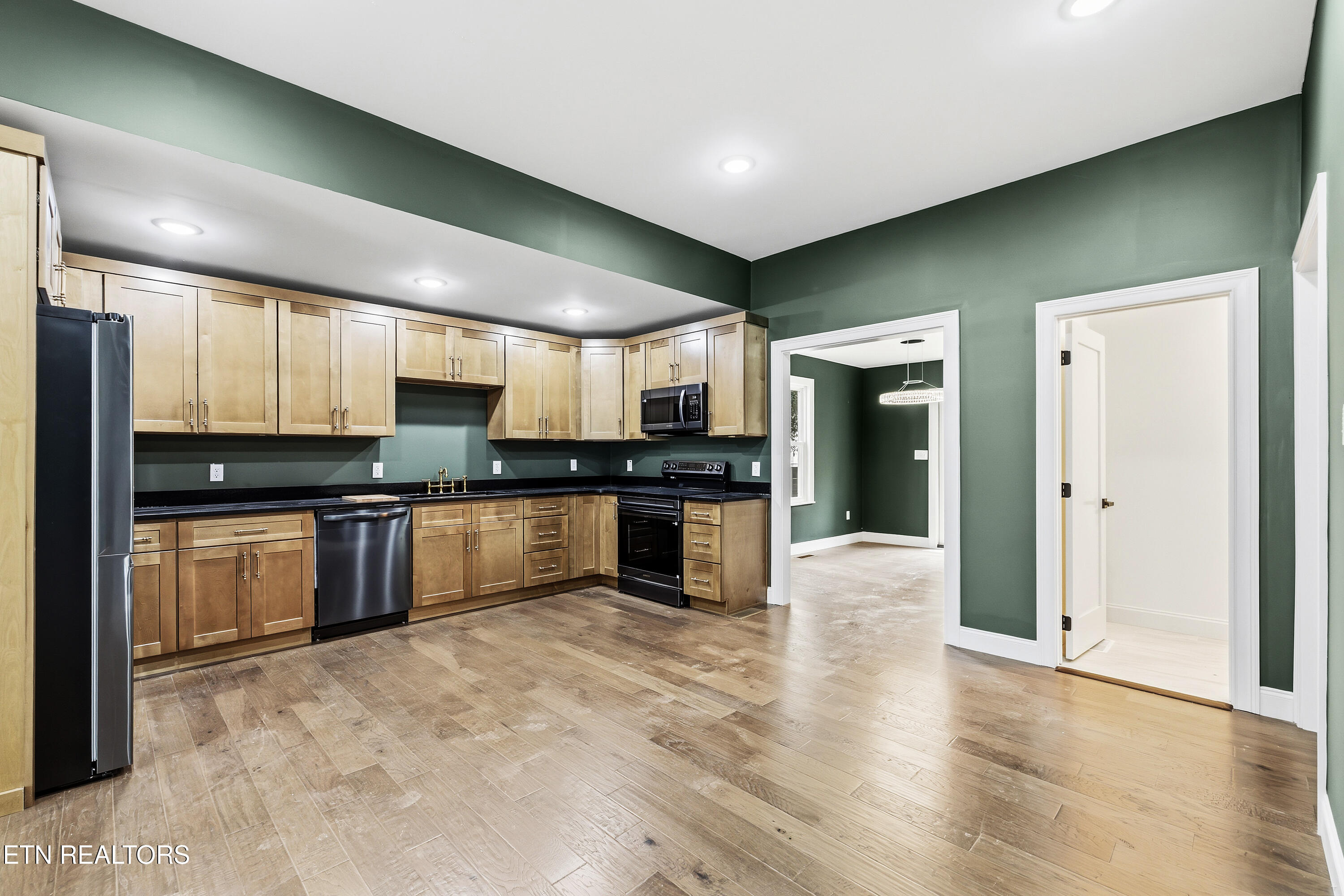 2456 Woodbine Avenue Knoxville TN 37917