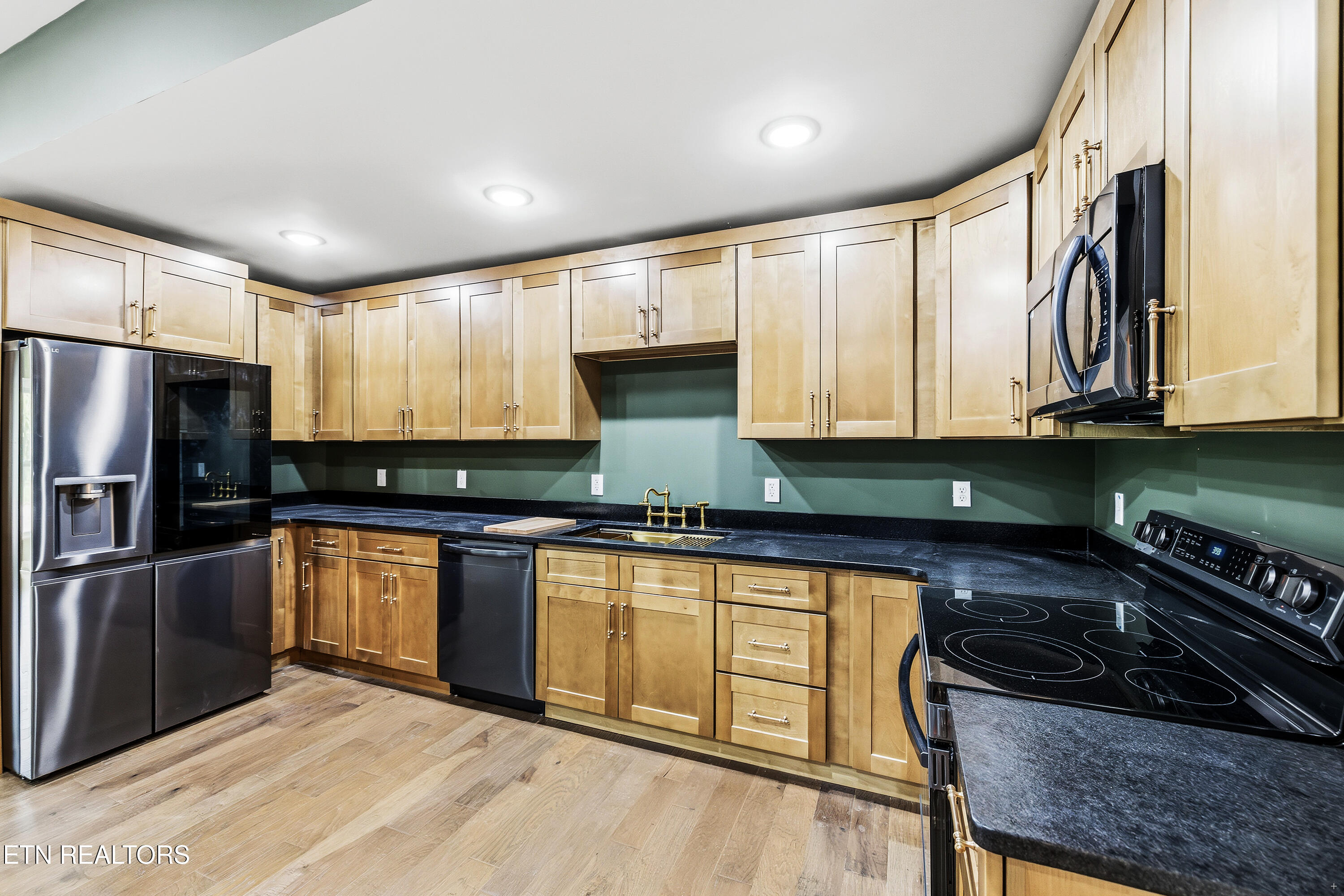 2456 Woodbine Avenue Knoxville TN 37917
