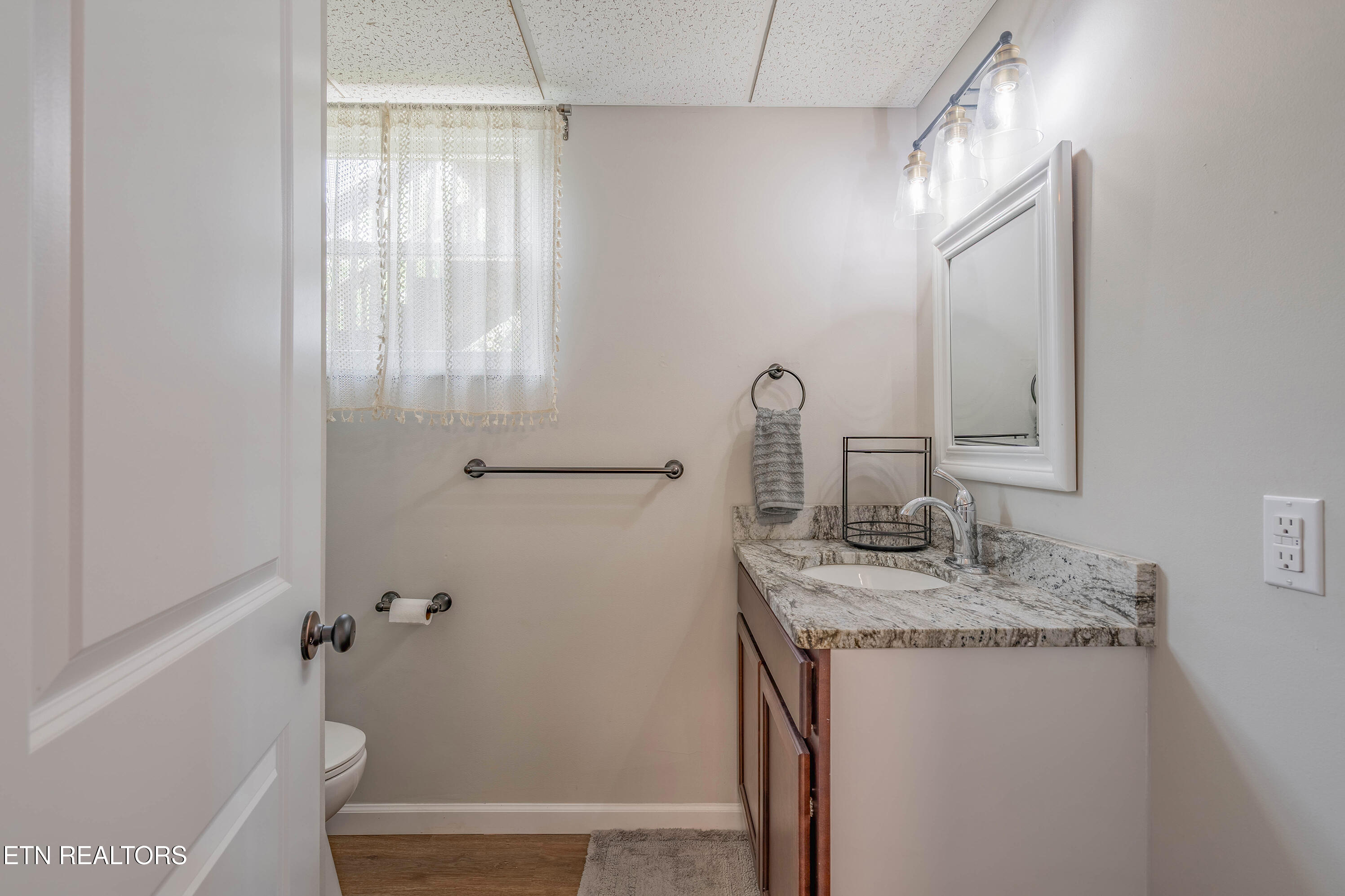 209 Lakeview Lane Oak Ridge TN 37830