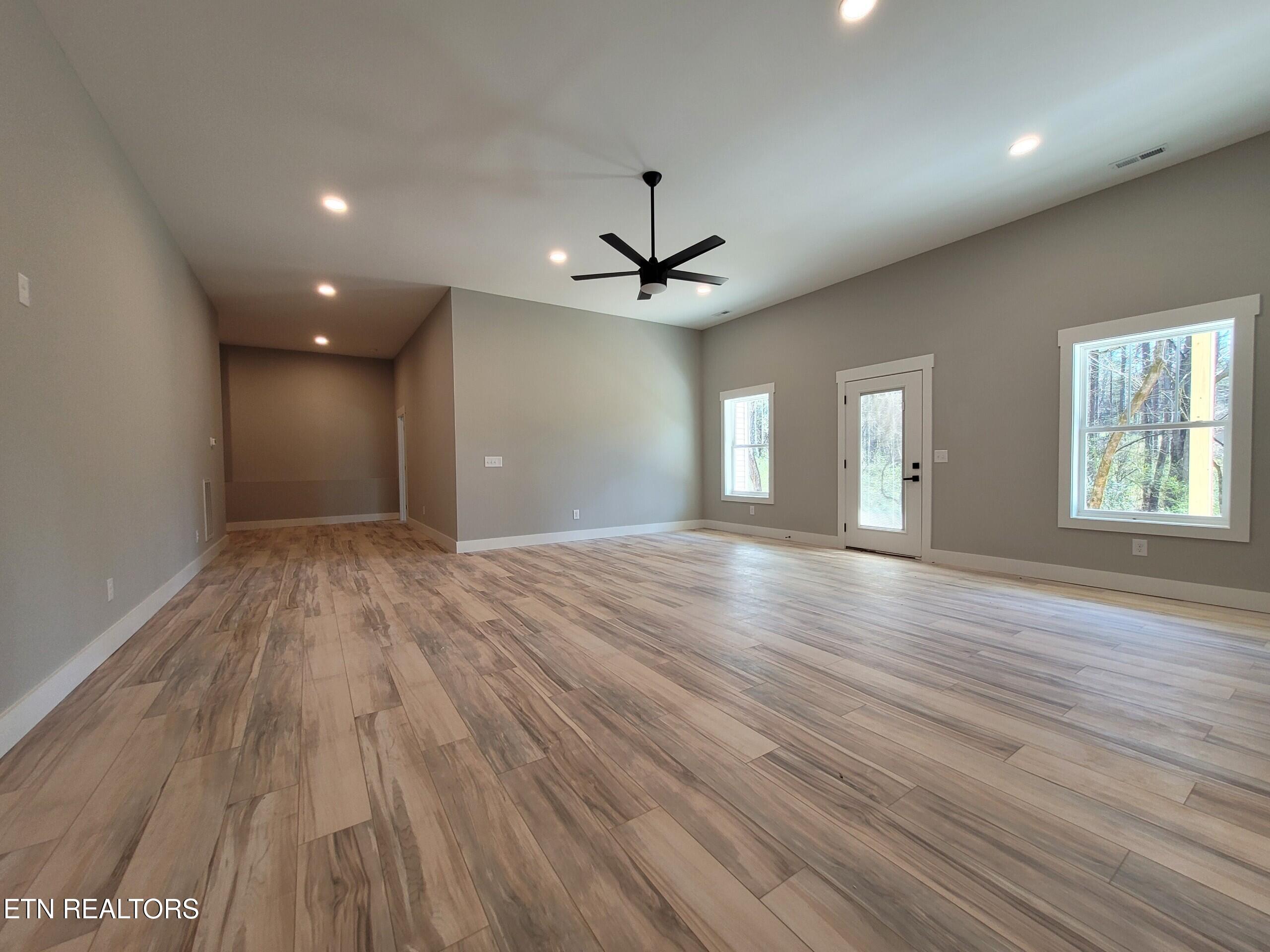 312 Cheeyo Lane Loudon TN 37774