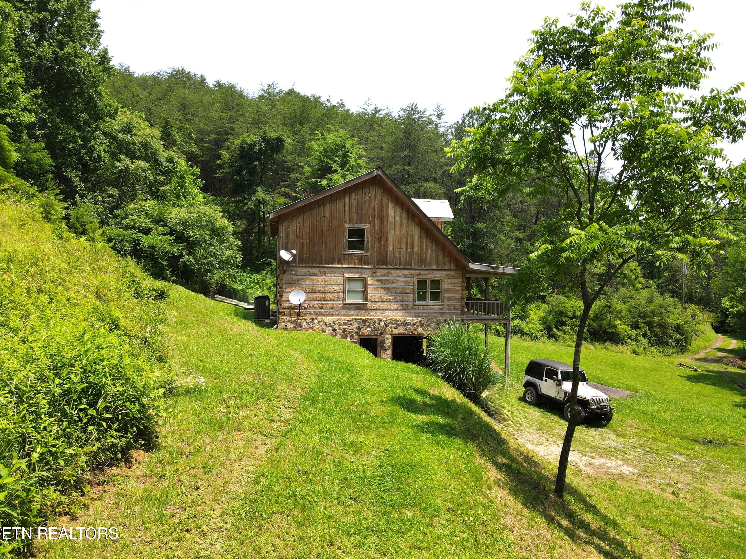 453 Trentham Hollow Road Parrottsville TN 37843