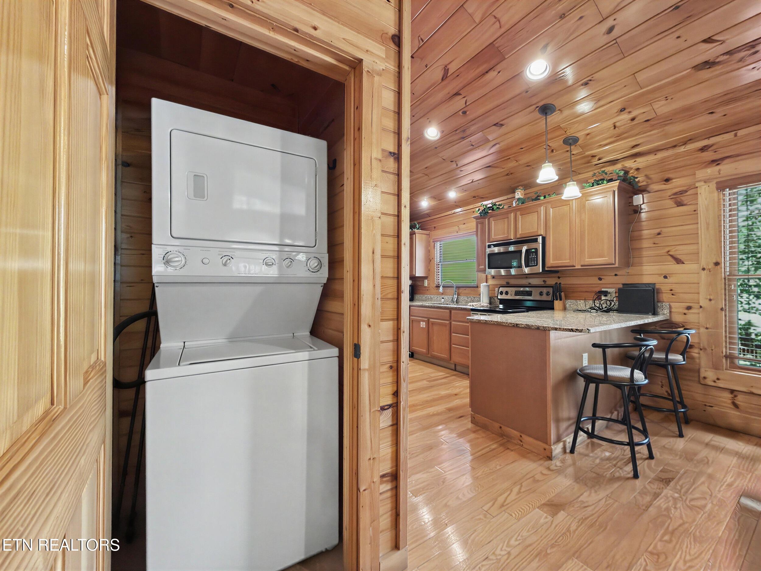 816 Spirit Loop Way Gatlinburg TN 37738