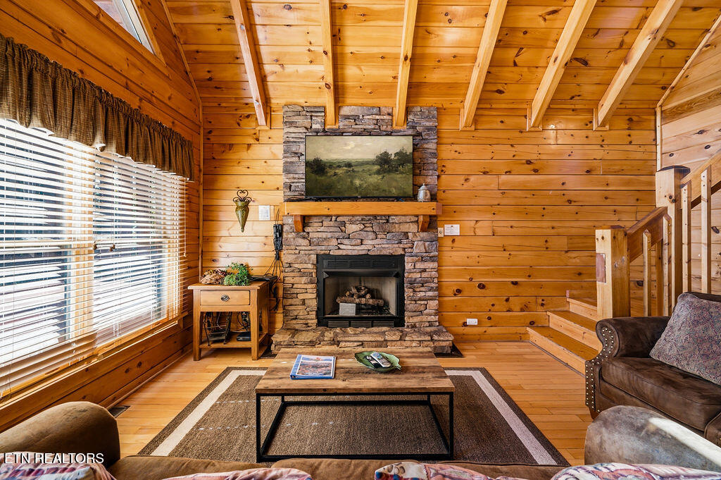 4445 Forest Vista Way Pigeon Forge TN 37863