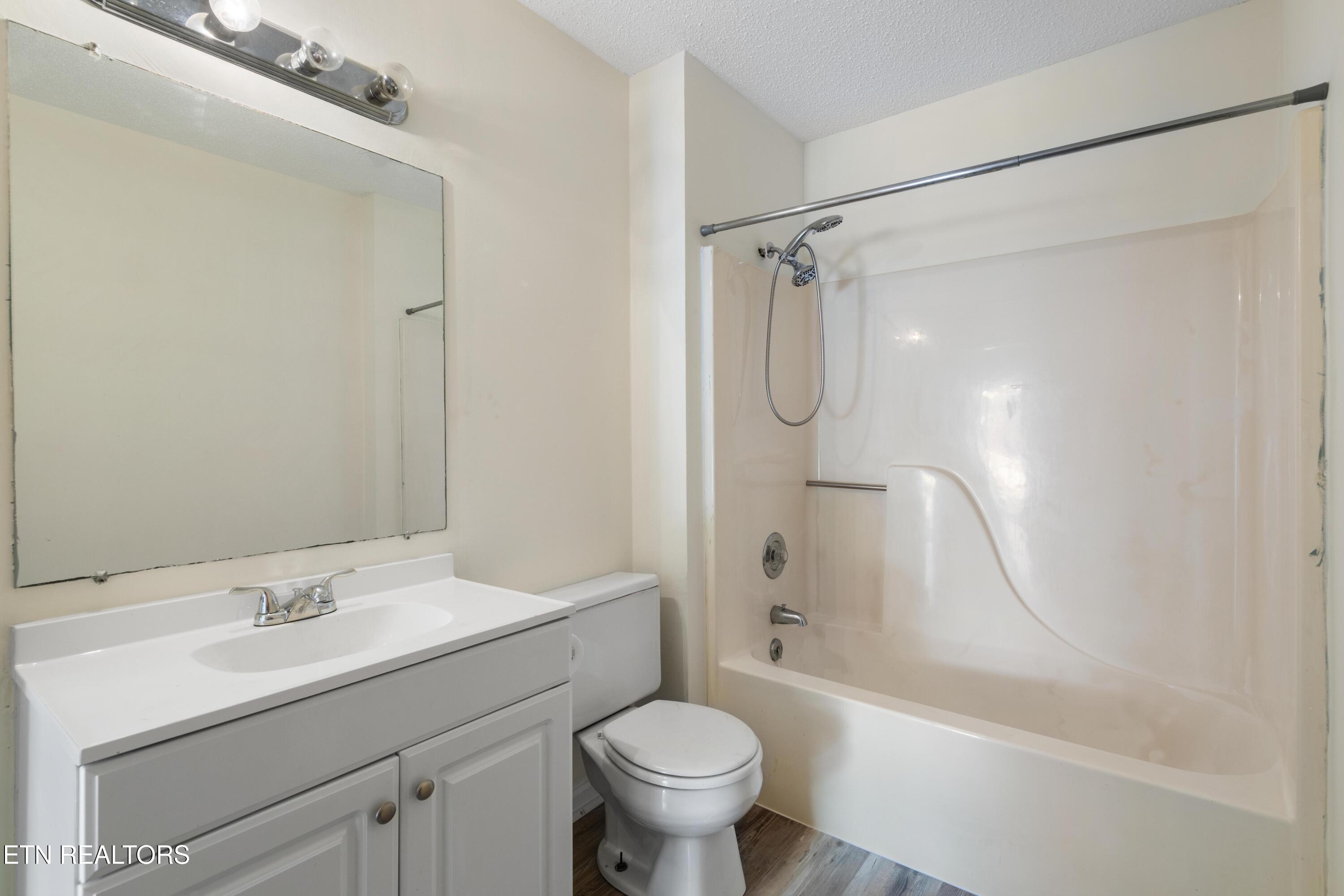 5304 Trace Manor Lane Knoxville TN 37912