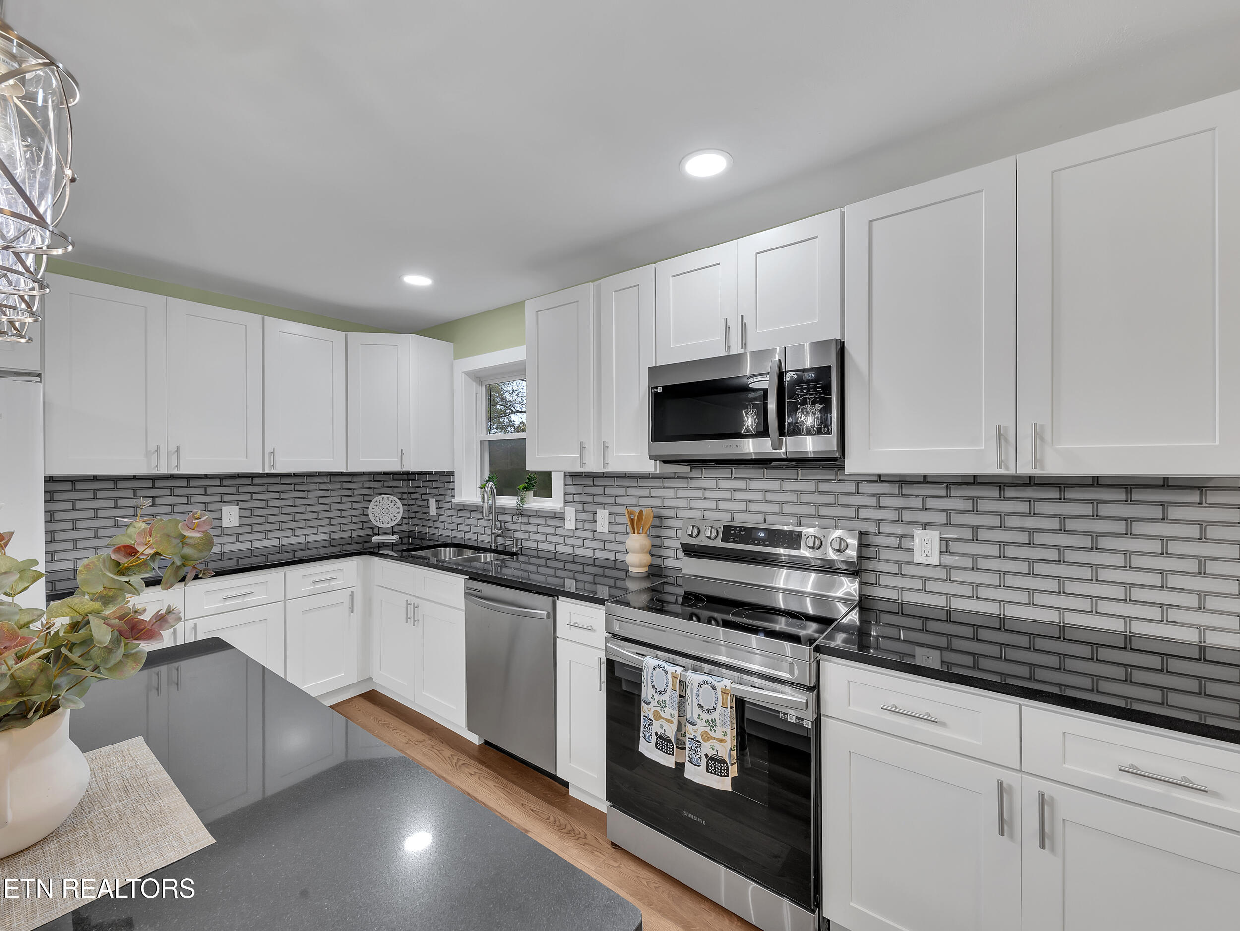 4009 Audubon Drive Knoxville TN 37918