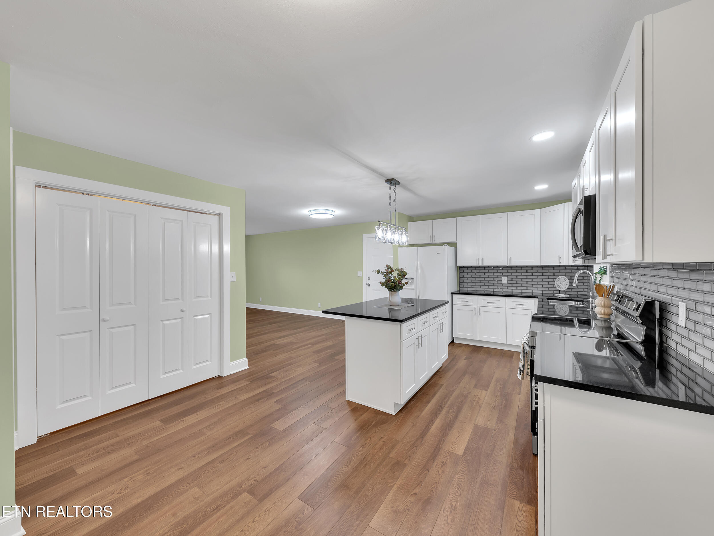 4009 Audubon Drive Knoxville TN 37918