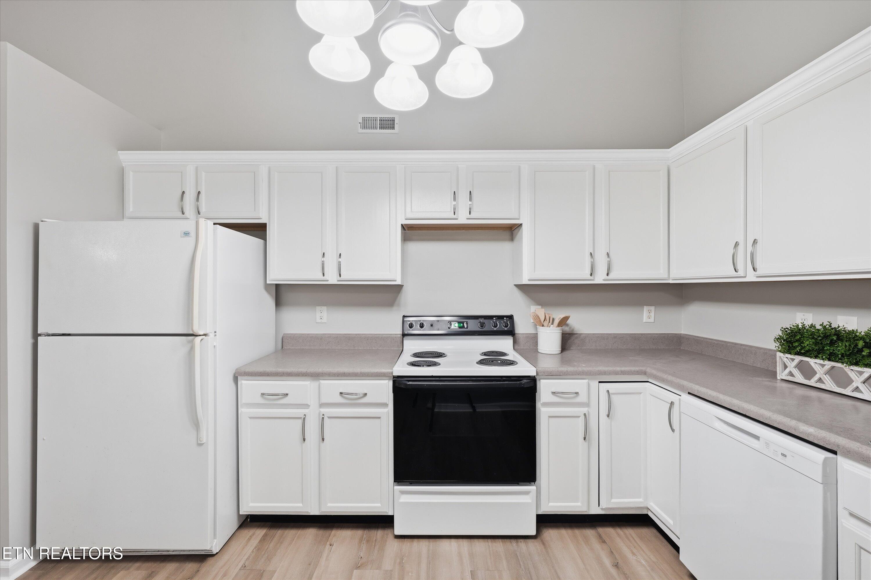4055 Darwin Way Knoxville TN 37918
